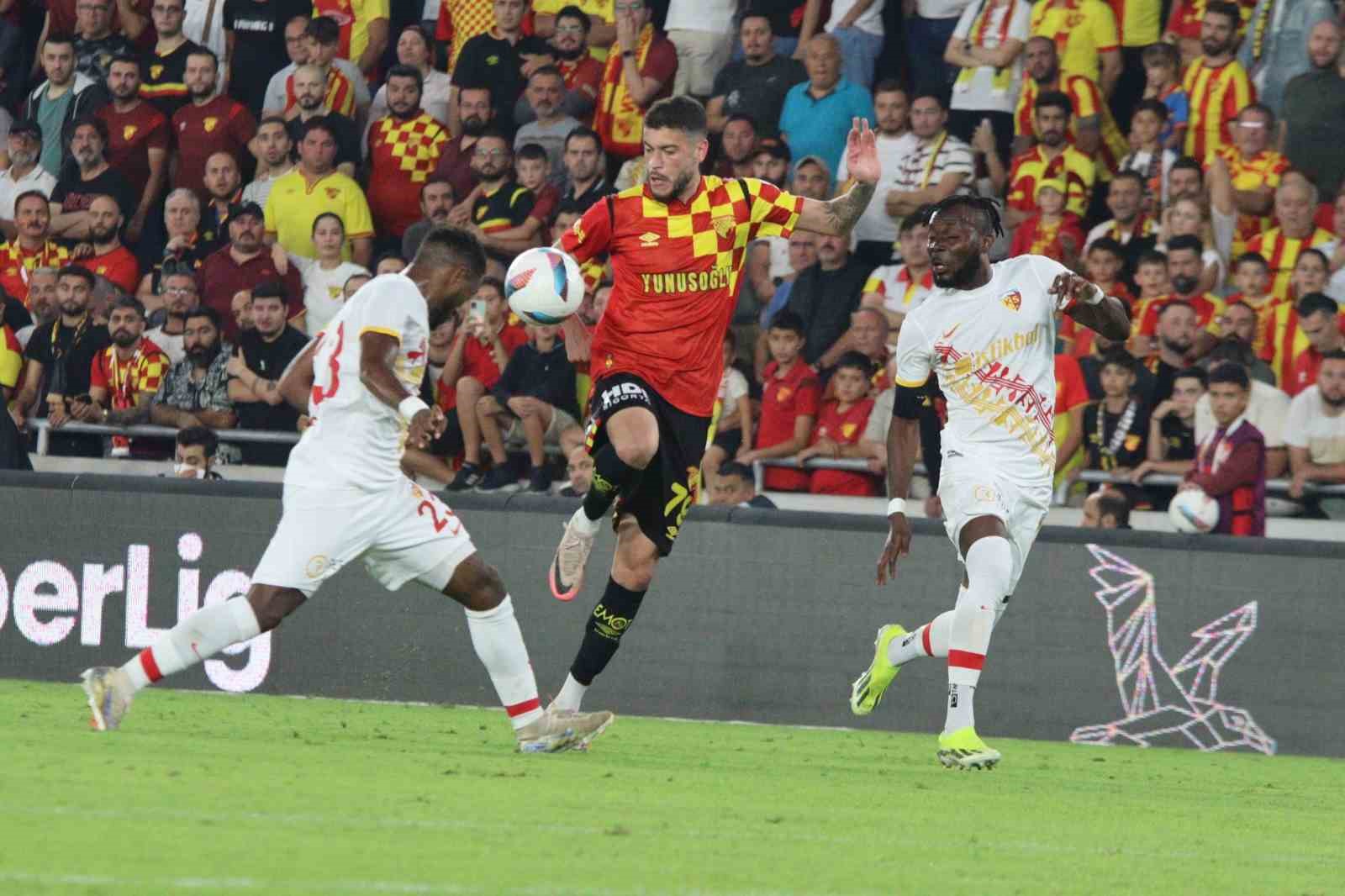 Trendyol Süper Lig: Göztepe: 3 - Kayserispor: 0  (Maç sonucu)
