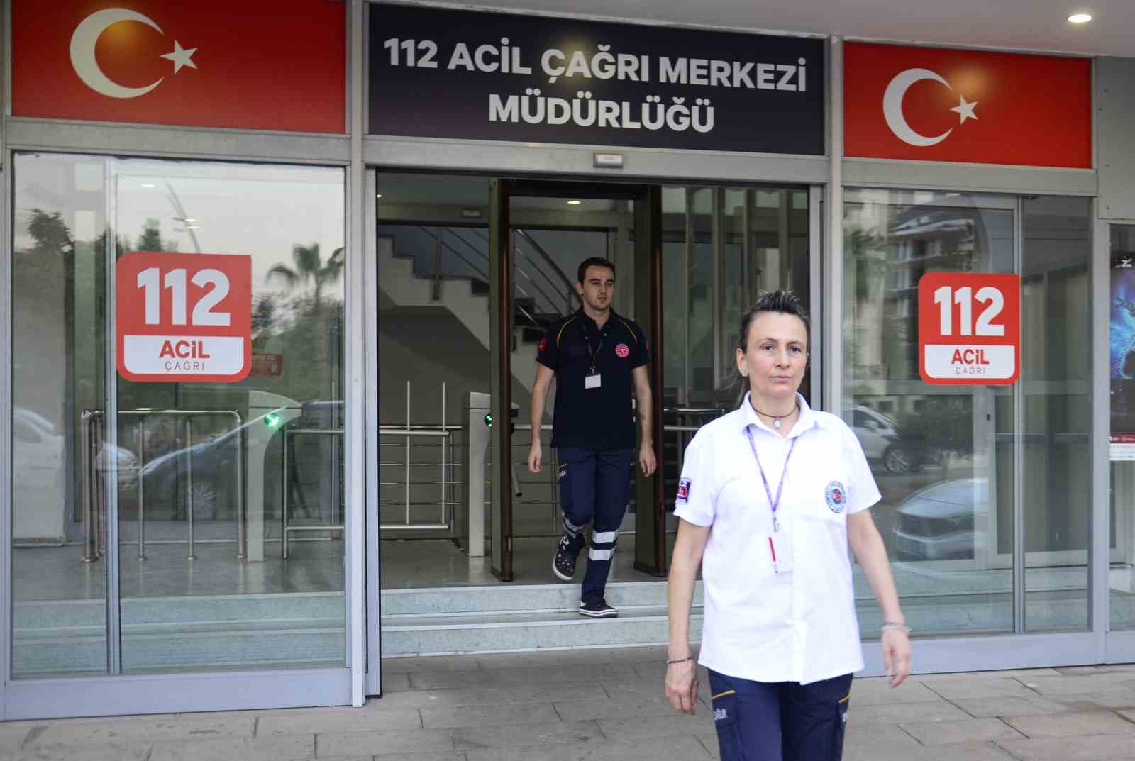 Doktor anne, oğlu ile ’mesai arkadaşı’ oldu
