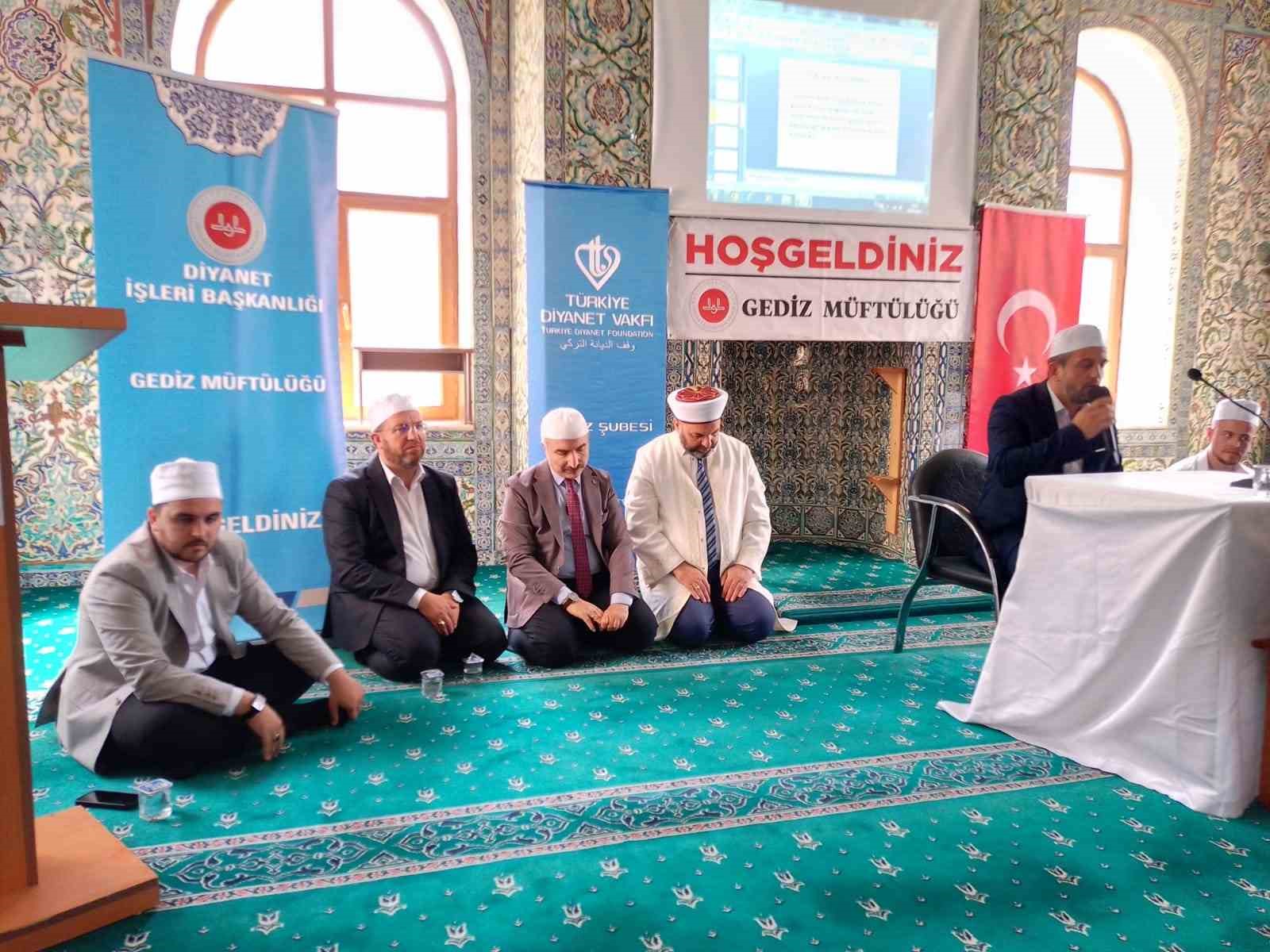 Gediz’de gönüller Kur’an-ı Kerim ile huzur buldu
