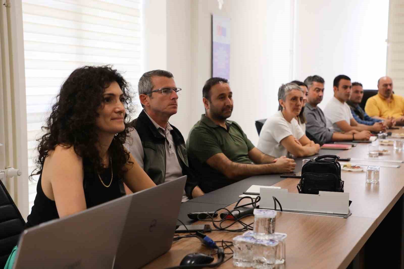 BARÜ, Bartın Çayı Havzasını iklim değişikliğine uyum hedefiyle haritalandırıyor
