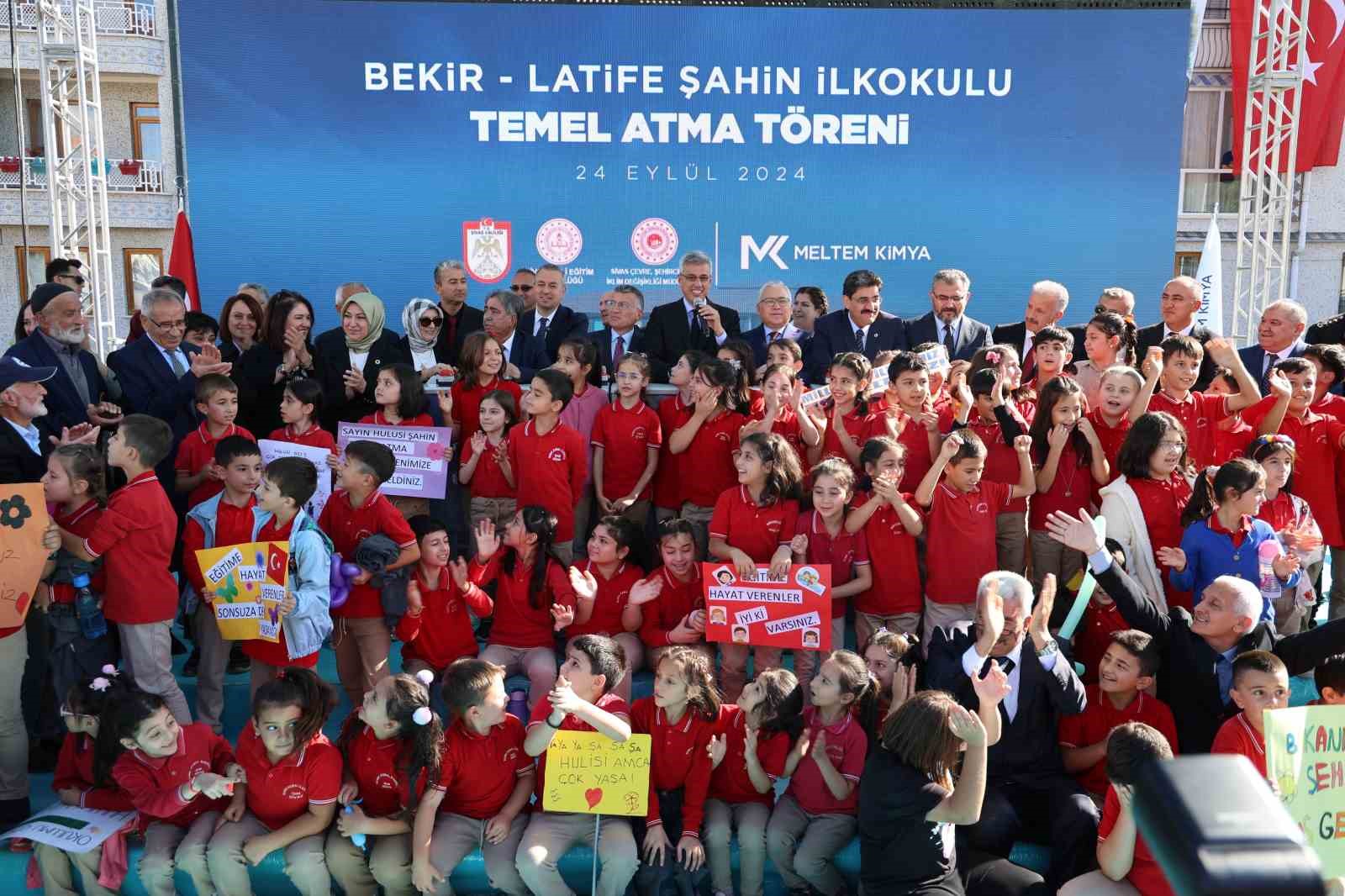 Bakan Memişoğlu: “Ülke olarak daha çok çalışıp daha çok üreteceğiz”
