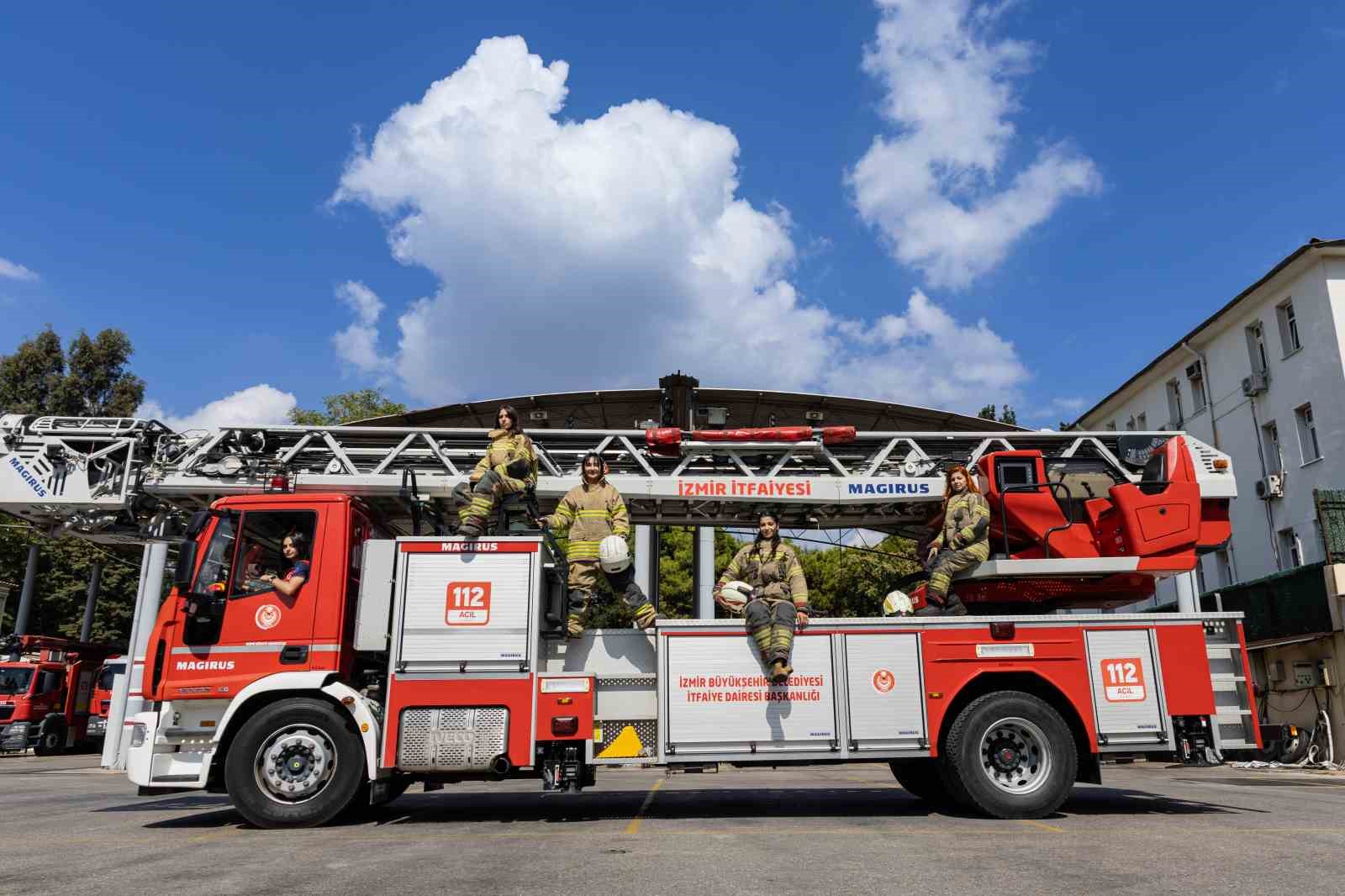 İzmir’in kadın ateş savaşçıları 24 saat göreve hazır
