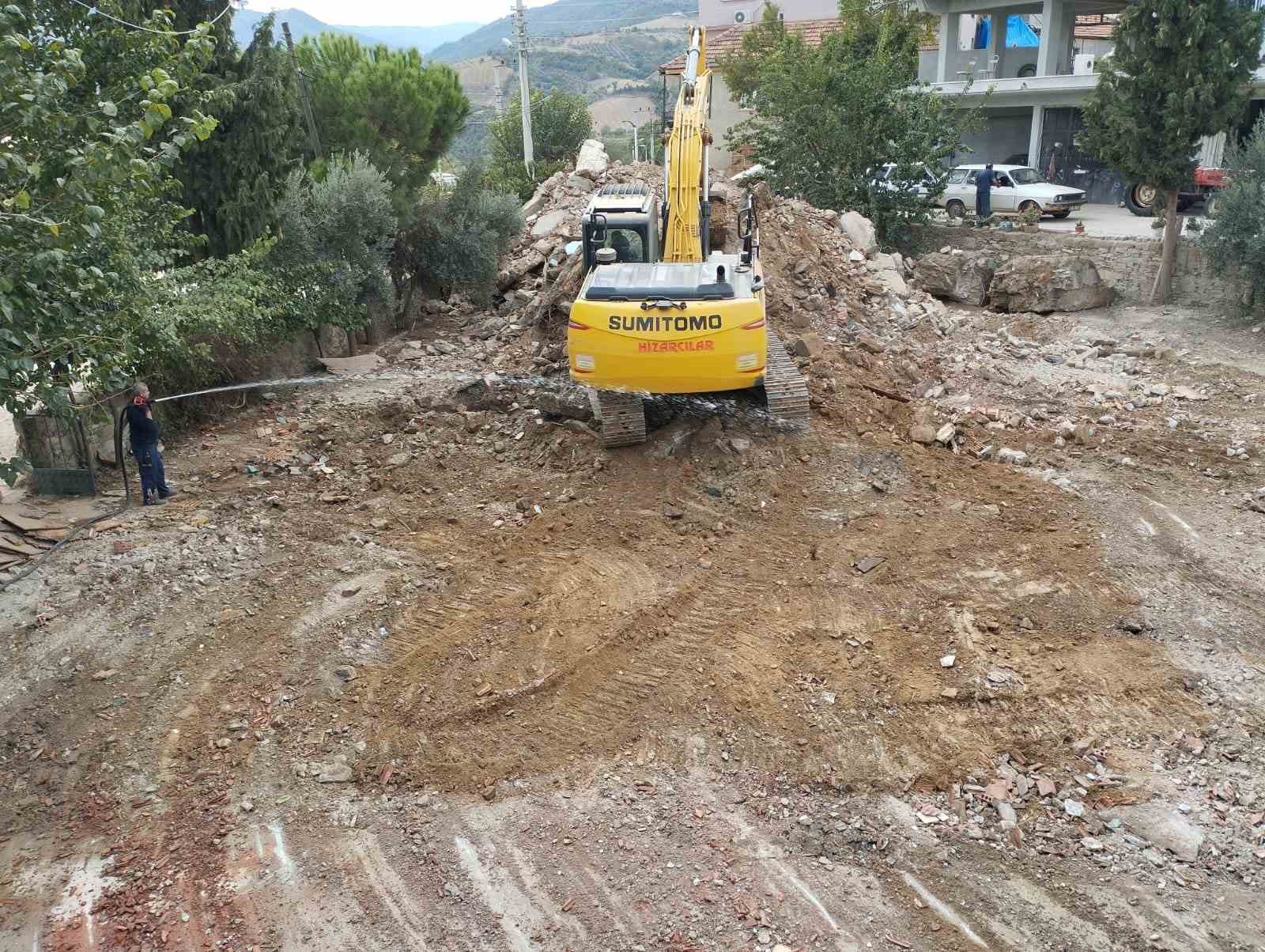 Ölmeden önce protokol yapmıştı inşaatı oğulları ve torunları yaptırıyor
