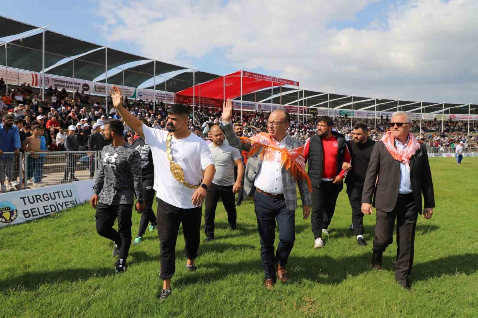 Turgutlu Belediyesi dördüncü kez yağlı güreşlere hazırlanıyor
