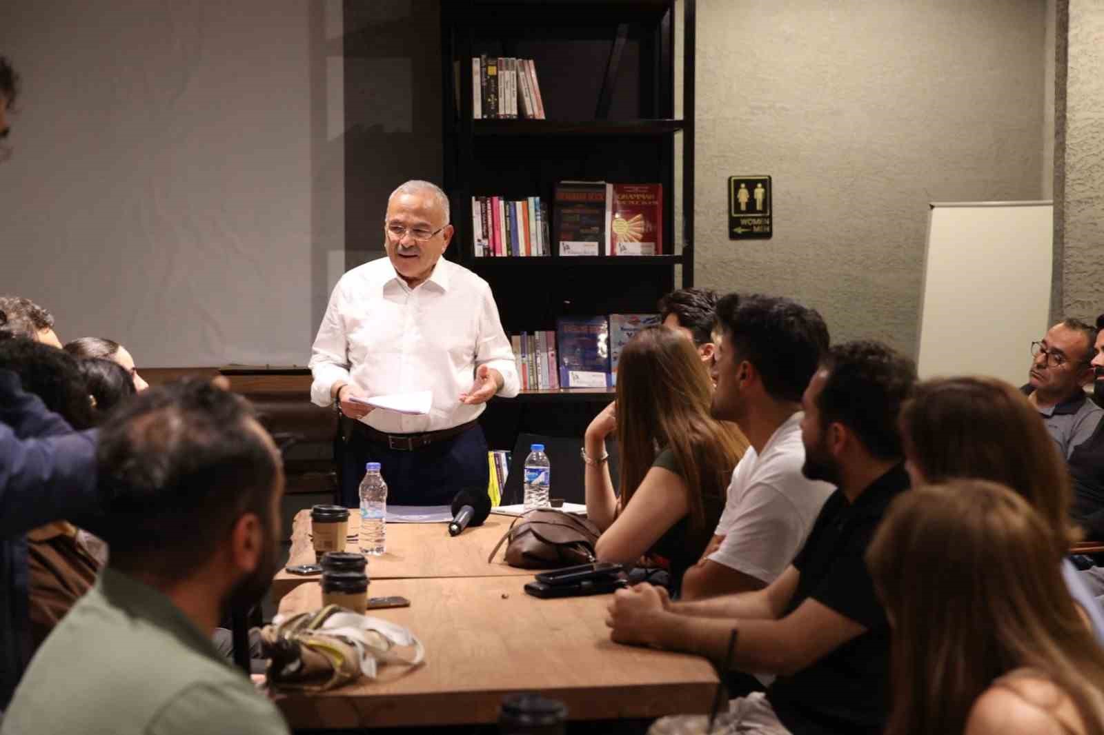 OBB Başkanı Hilmi Güler, Speaking Club konuğu
