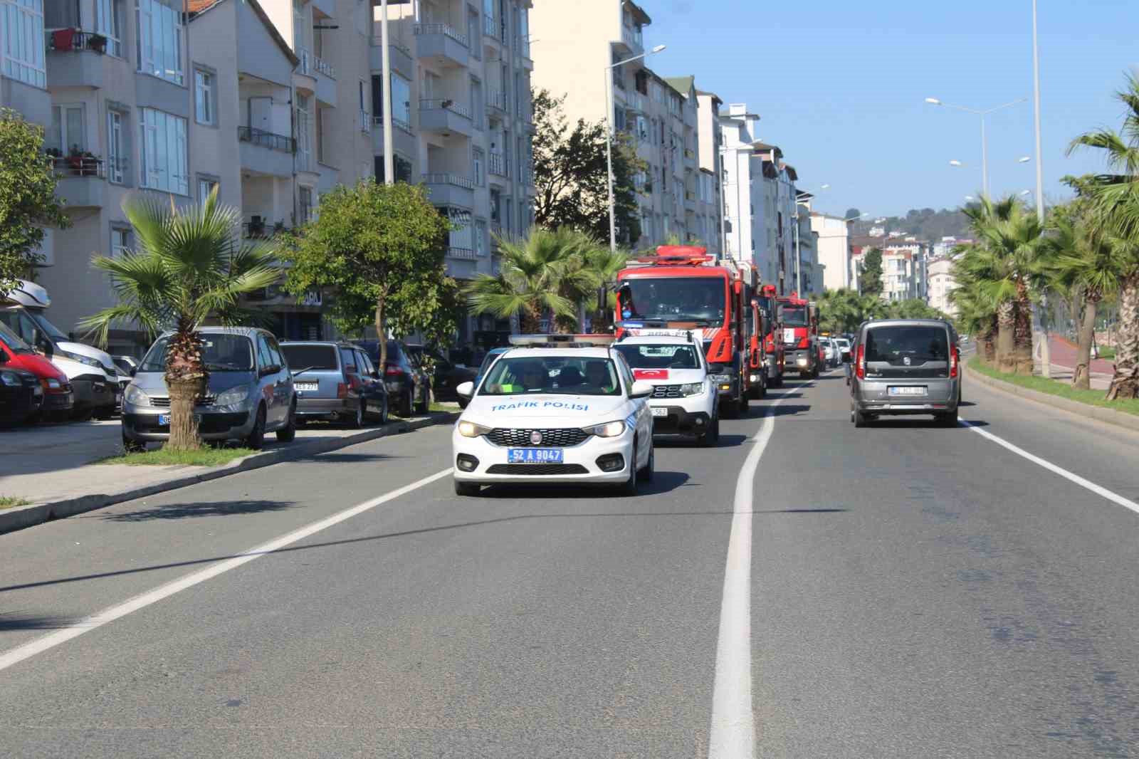 Ordu’da İtfaiye Haftası korteji
