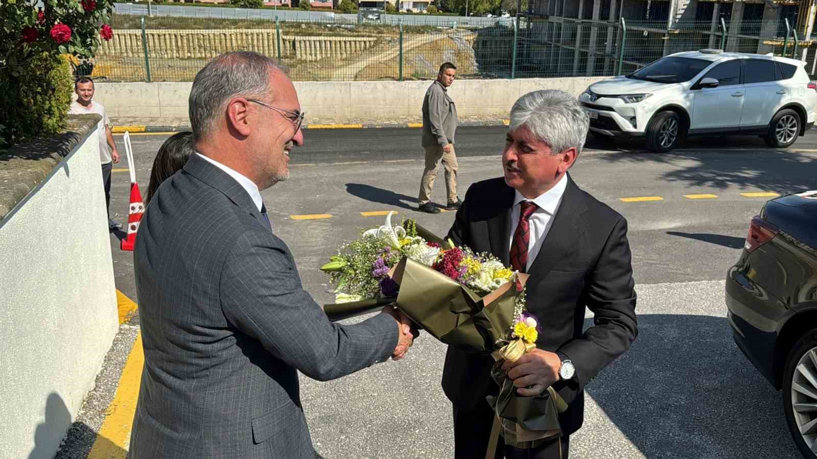 Vali Rahmi Doğan Sakarya’da görevine başladı
