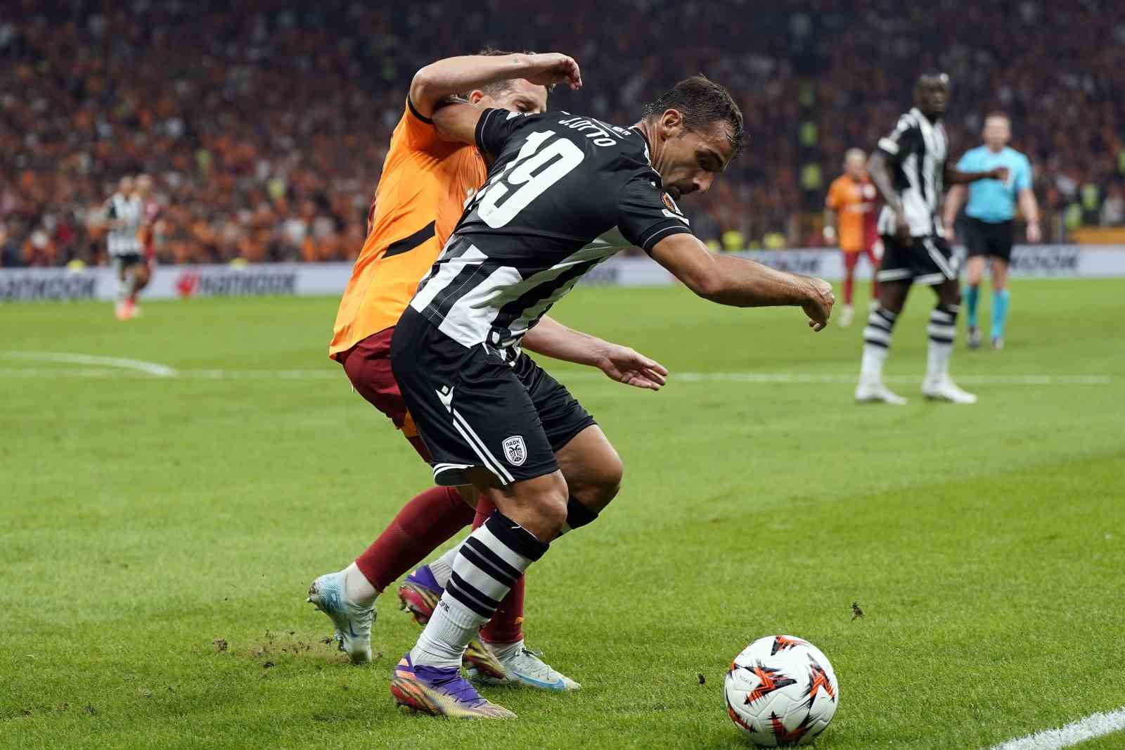 UEFA Avrupa Ligi: Galatasaray: 0 - PAOK: 0 (İlk yarı)
