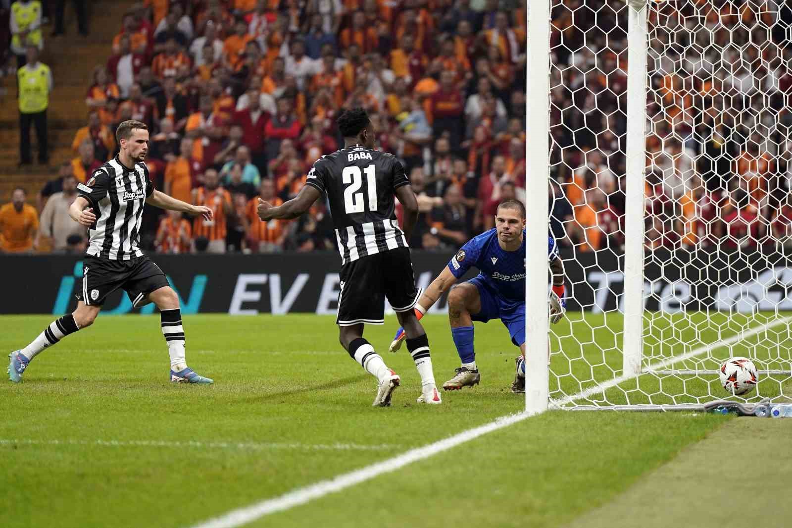 UEFA Avrupa Ligi: Galatasaray: 3 - PAOK: 1 (Maç sonucu)
