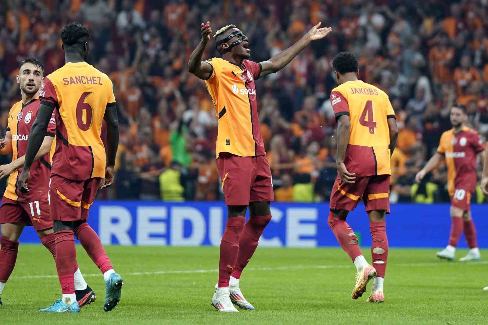 UEFA Avrupa Ligi: Galatasaray: 3 - PAOK: 1 (Maç sonucu)
