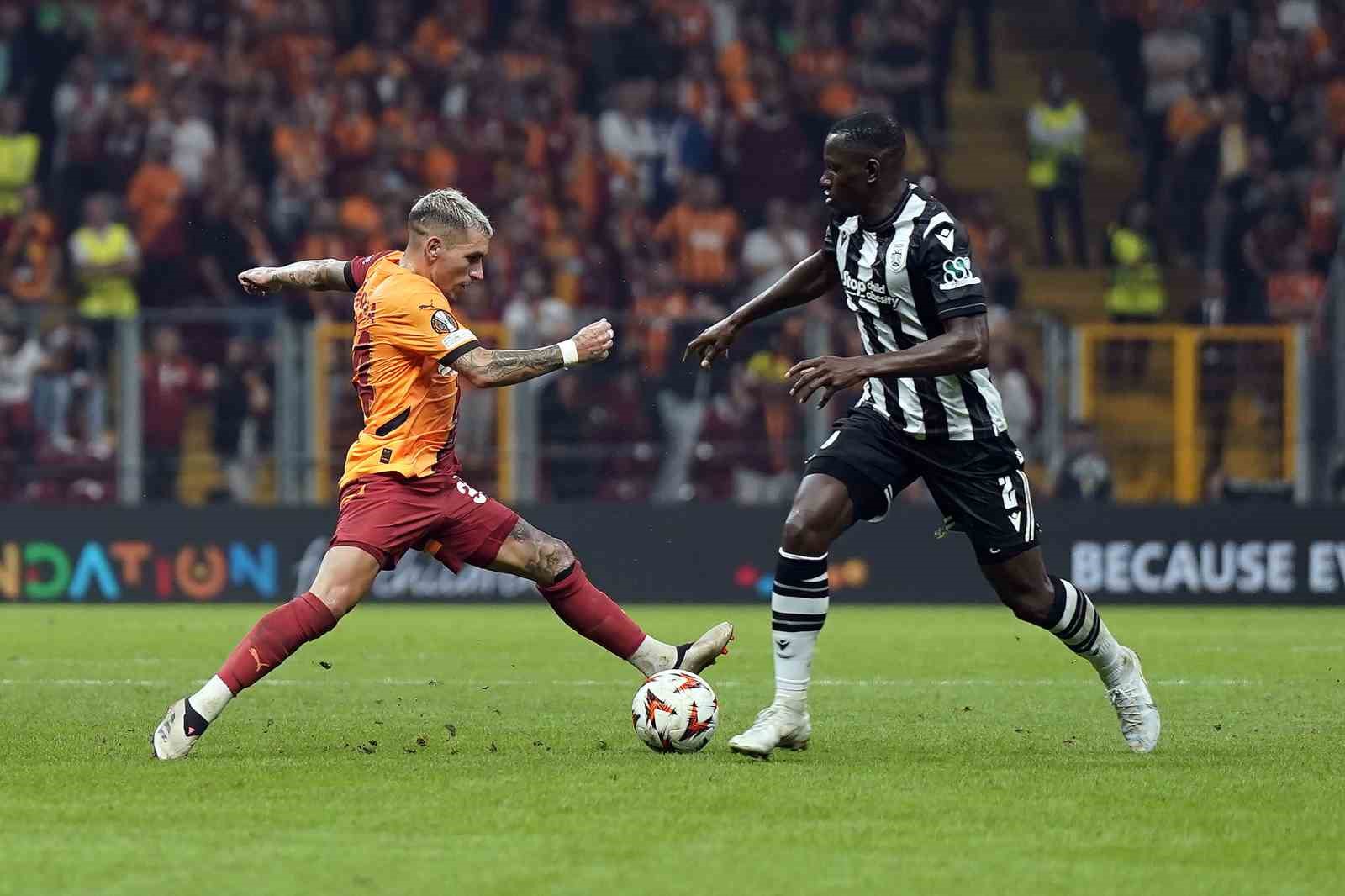 UEFA Avrupa Ligi: Galatasaray: 3 - PAOK: 1 (Maç sonucu)
