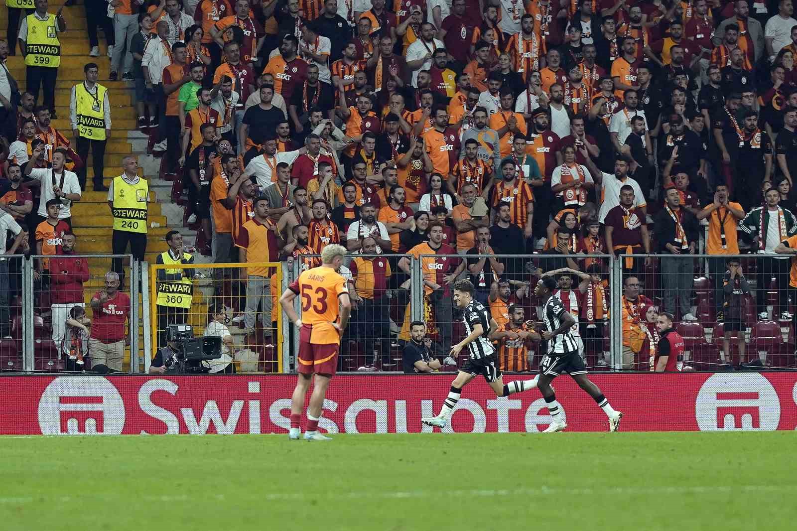 UEFA Avrupa Ligi: Galatasaray: 3 - PAOK: 1 (Maç sonucu)
