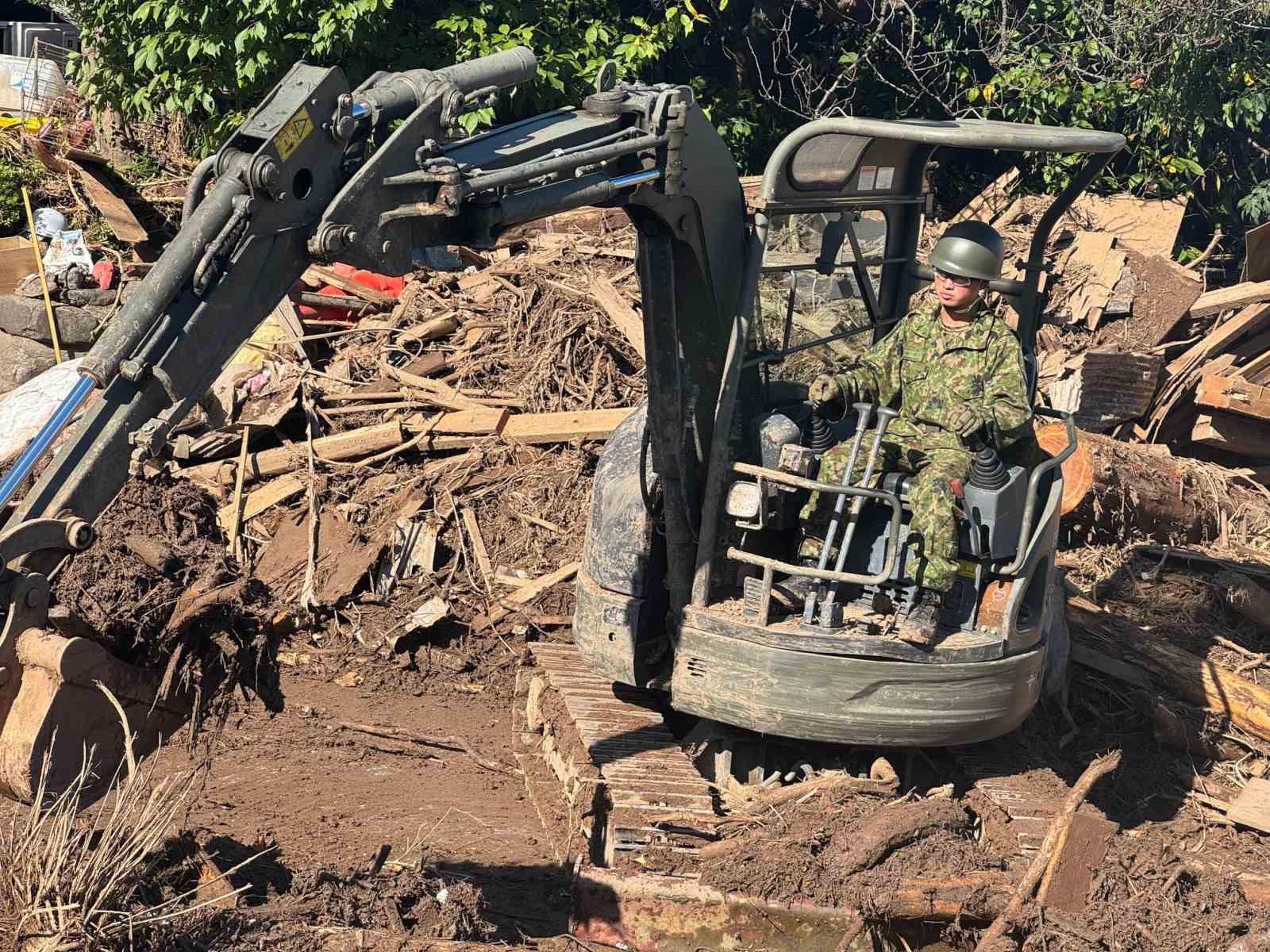 Japonya’daki sel ve toprak kaymalarında ölü sayısı 11’e yükseldi
