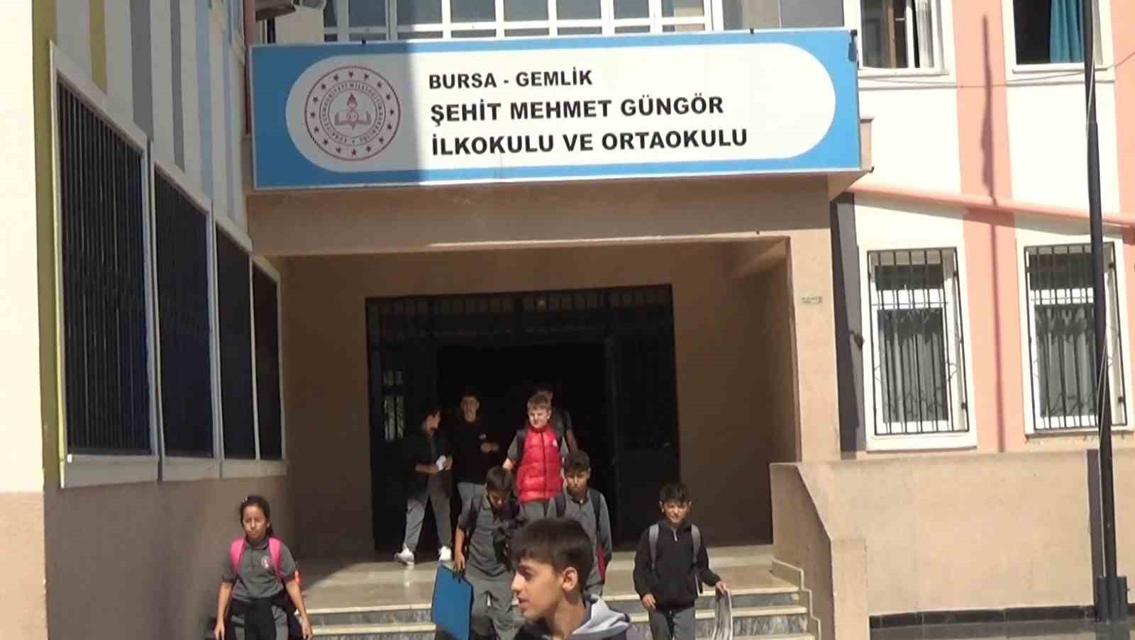 40 kişilik sınıflar velileri çileden çıkardı
