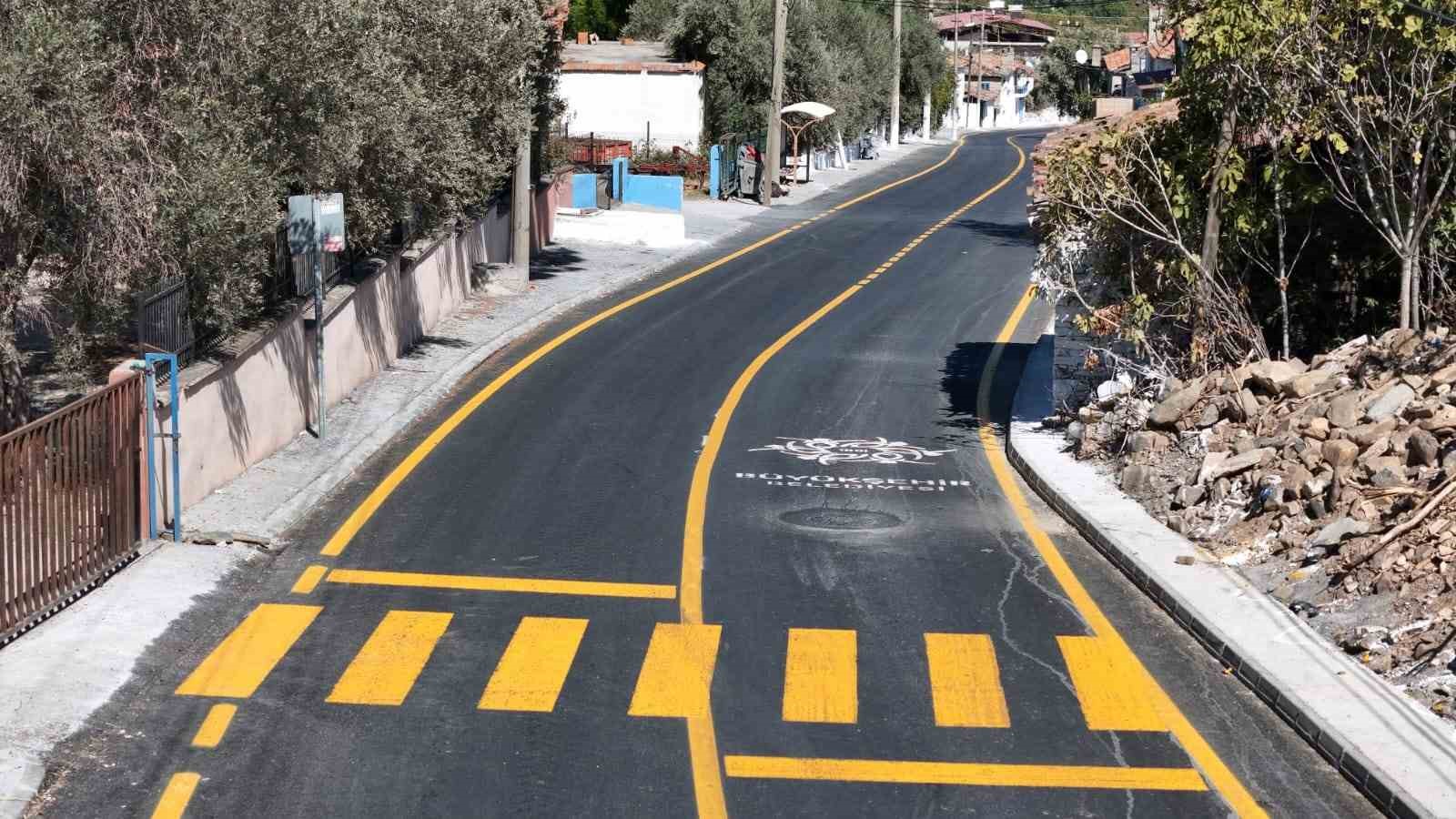 Büyükşehir’den Bozdoğan’da yol yapım çalışması
