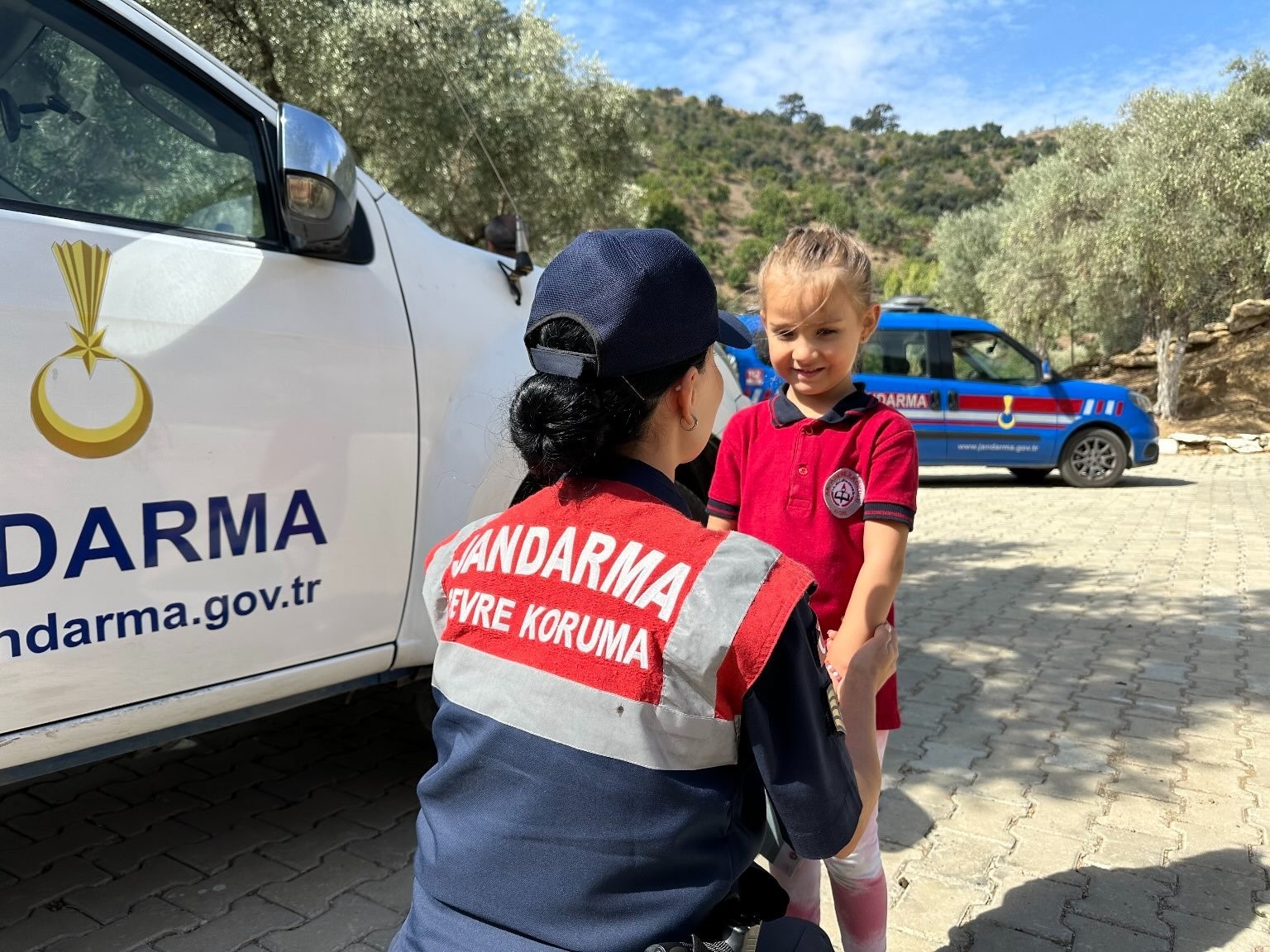 Aydın’da jandarma ekipleri öğrencileri bilgilendirdi
