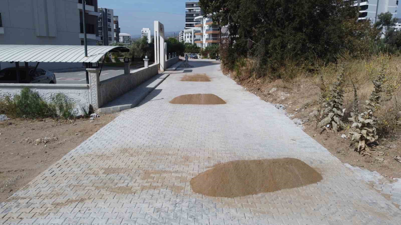 Nazilli Belediyesi yol yapım çalışmalarını tamamladı
