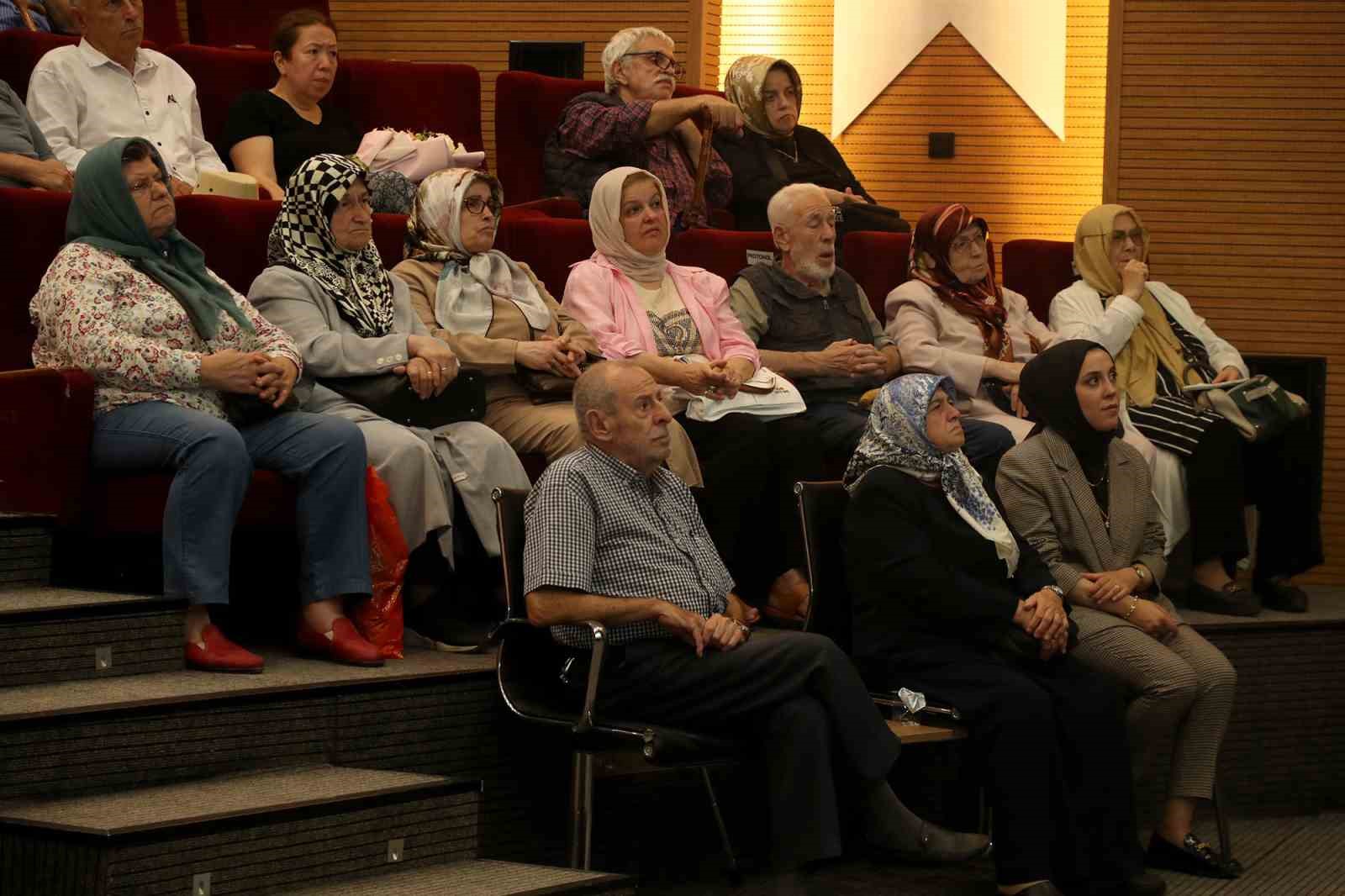 ‘Alzheimer ile nasıl yaşanır?’ sorusu bu konferansta yanıt buldu
