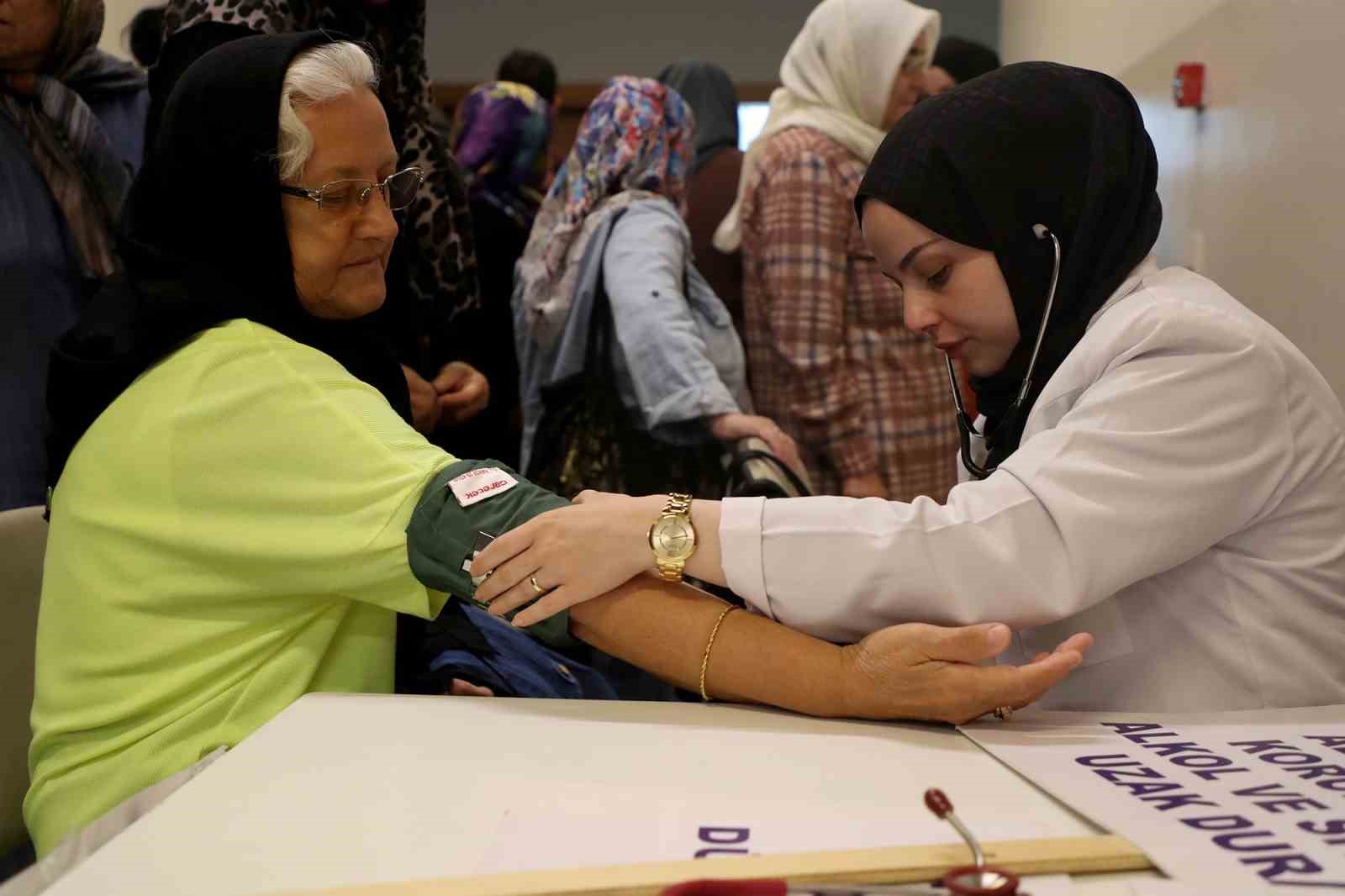 ‘Alzheimer ile nasıl yaşanır?’ sorusu bu konferansta yanıt buldu
