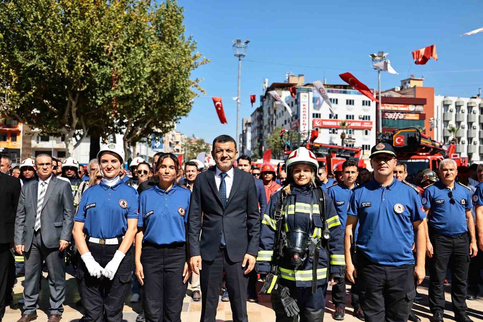 Denizli İtfaiyesinden, İtfaiye Teşkilatının 310. yaşında gövde gösterisi
