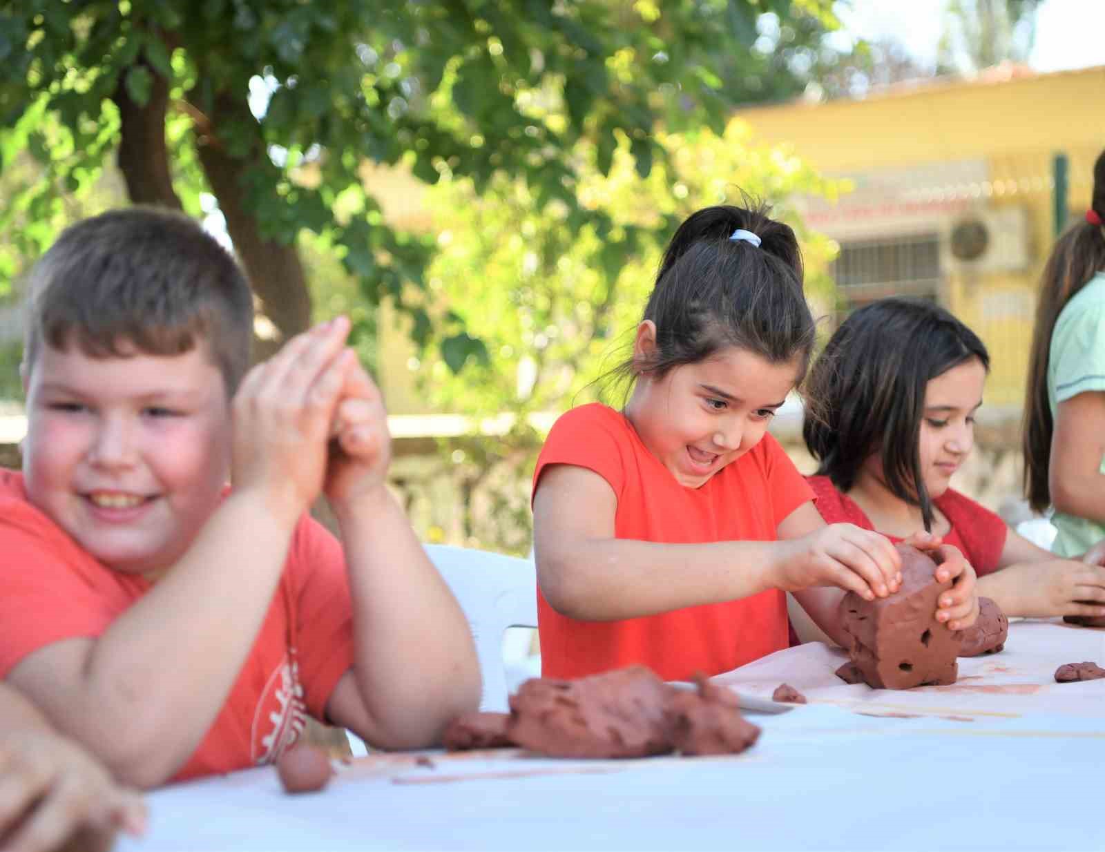 Konyaaltı’nda çocuklara çevre bilinci aşılanıyor
