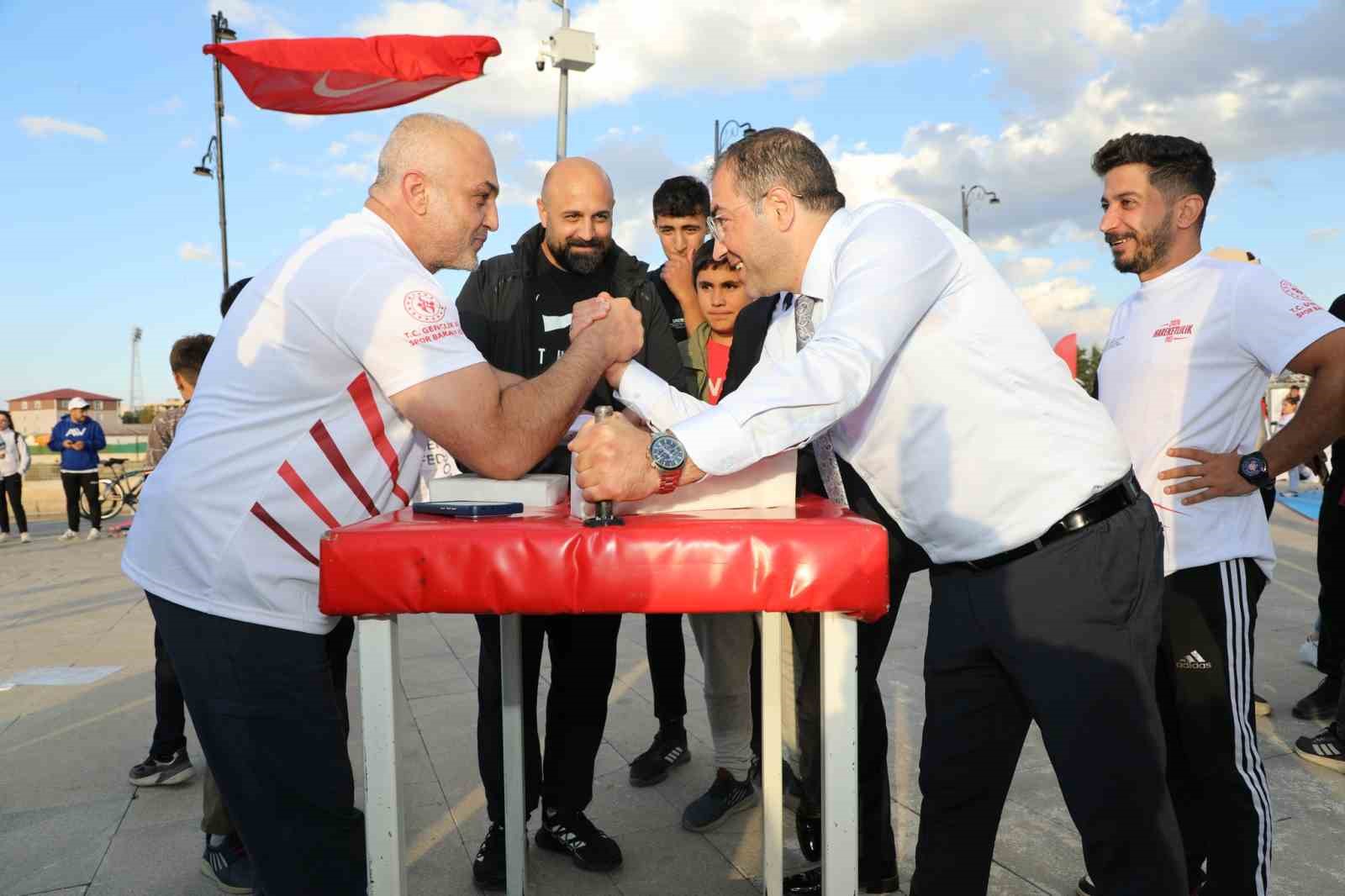 Avrupa Spor Haftası’nda Ağrı’da farklı branşlarda gösteriler düzenlendi
