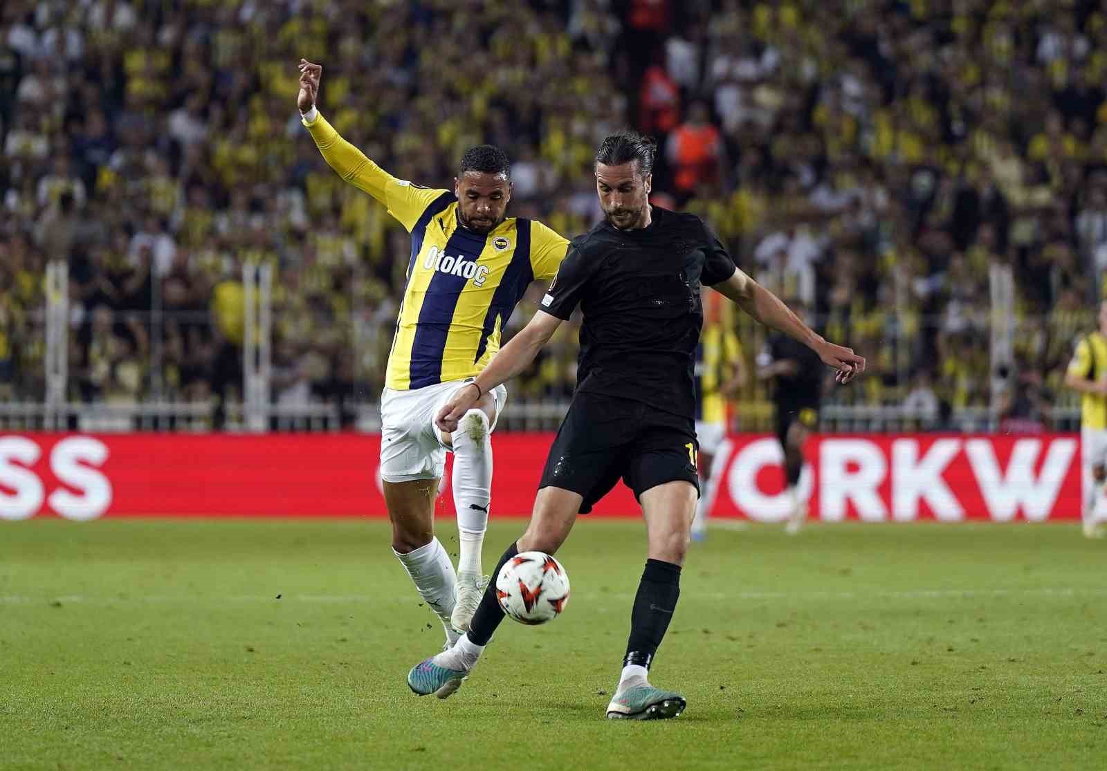 UEFA Avrupa Ligi: Fenerbahçe: 1 - Union Saint-Gilloise 0 (İlk yarı)
