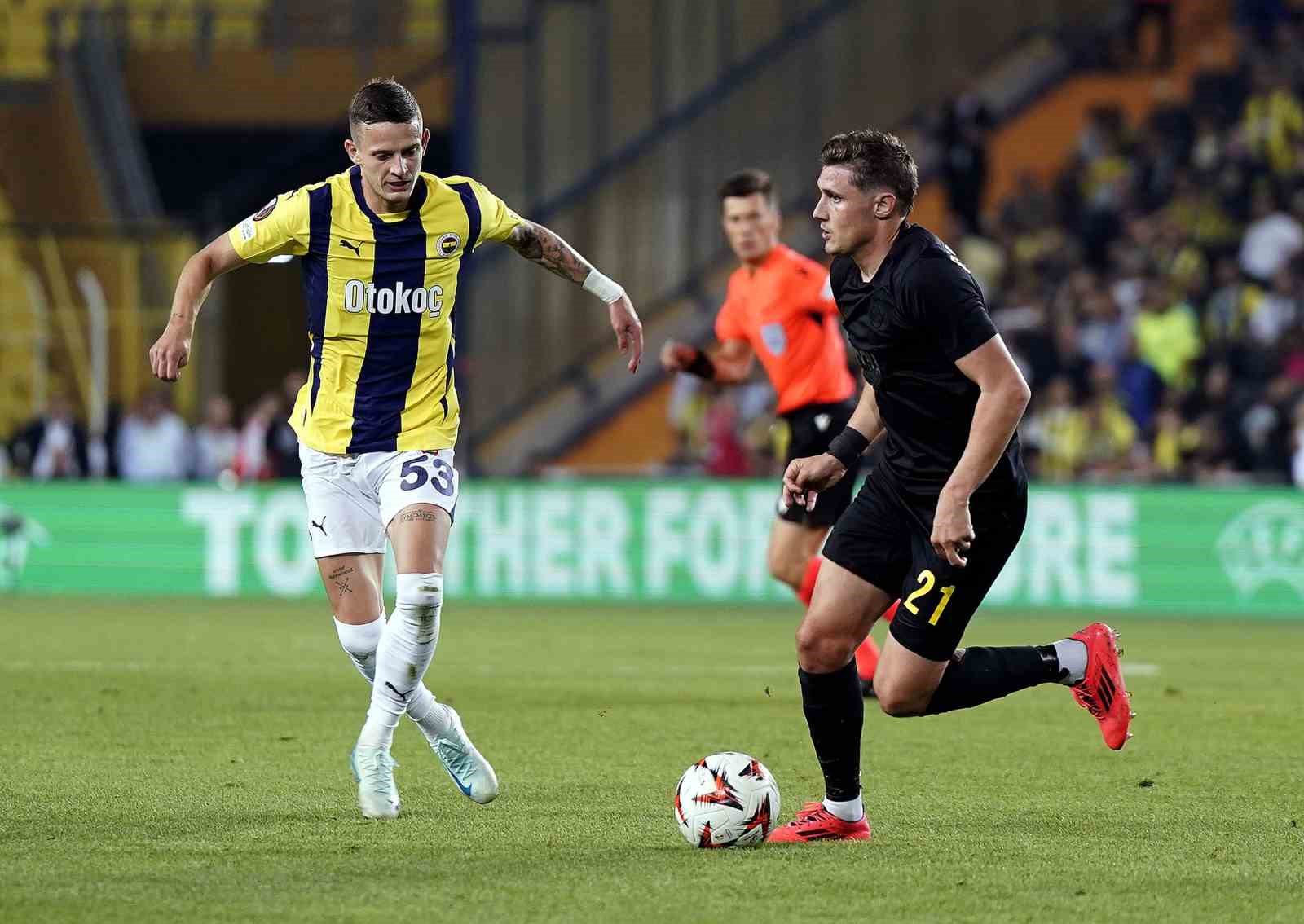 UEFA Avrupa Ligi: Fenerbahçe: 1 - Union Saint-Gilloise 0 (İlk yarı)
