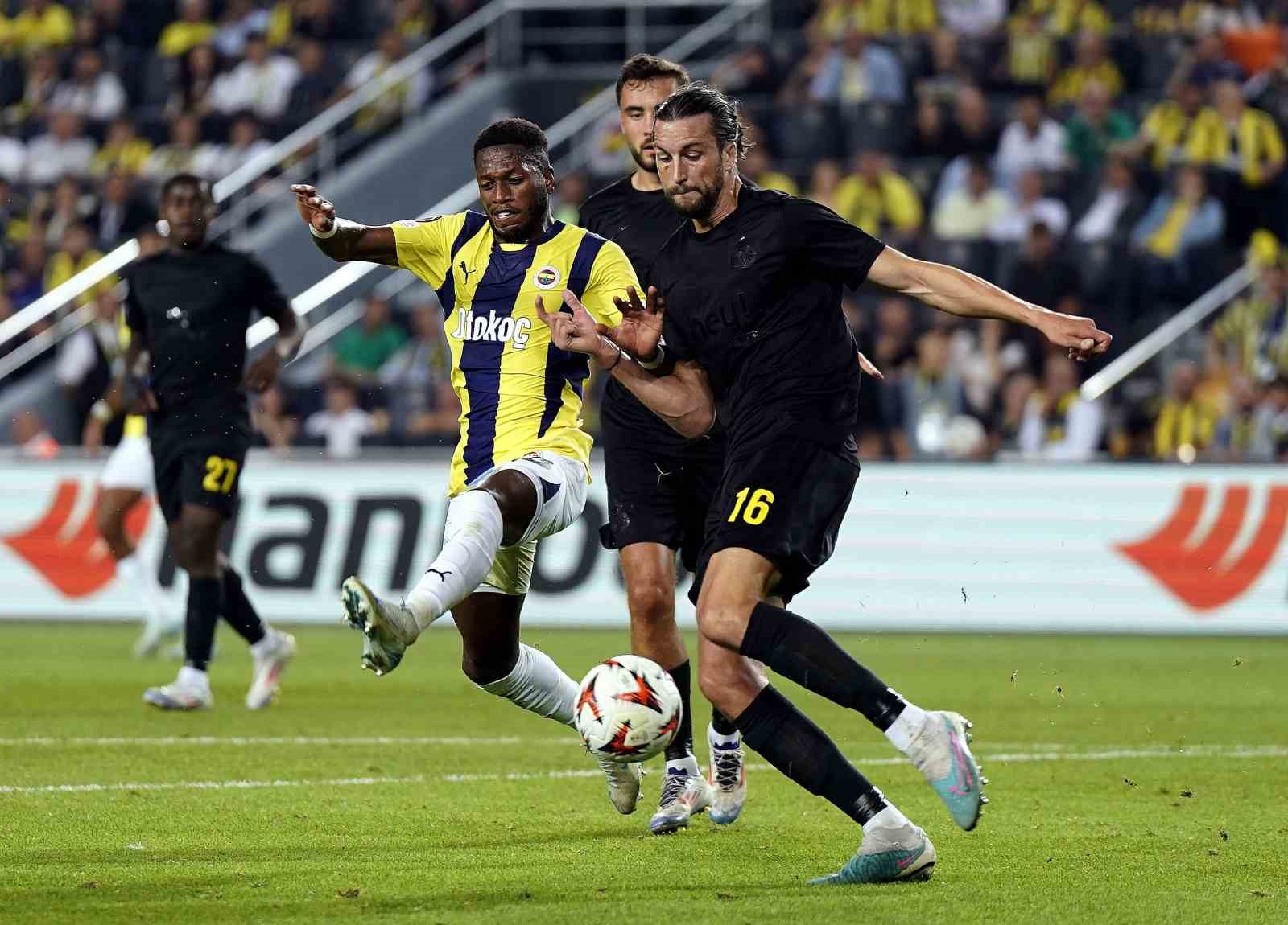 UEFA Avrupa Ligi: Fenerbahçe: 1 - Union Saint-Gilloise 0 (İlk yarı)
