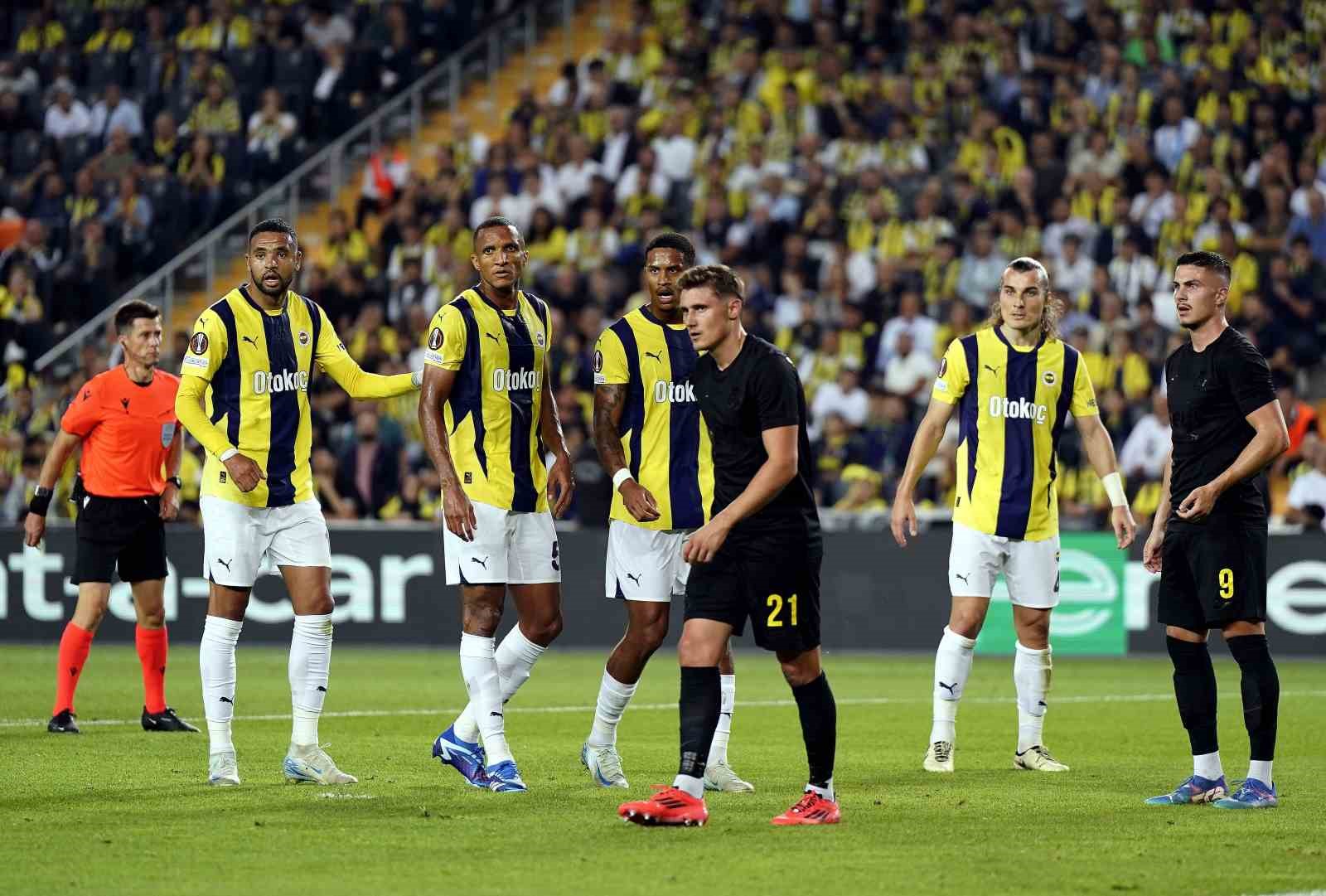 UEFA Avrupa Ligi: Fenerbahçe: 1 - Union Saint-Gilloise 0 (İlk yarı)
