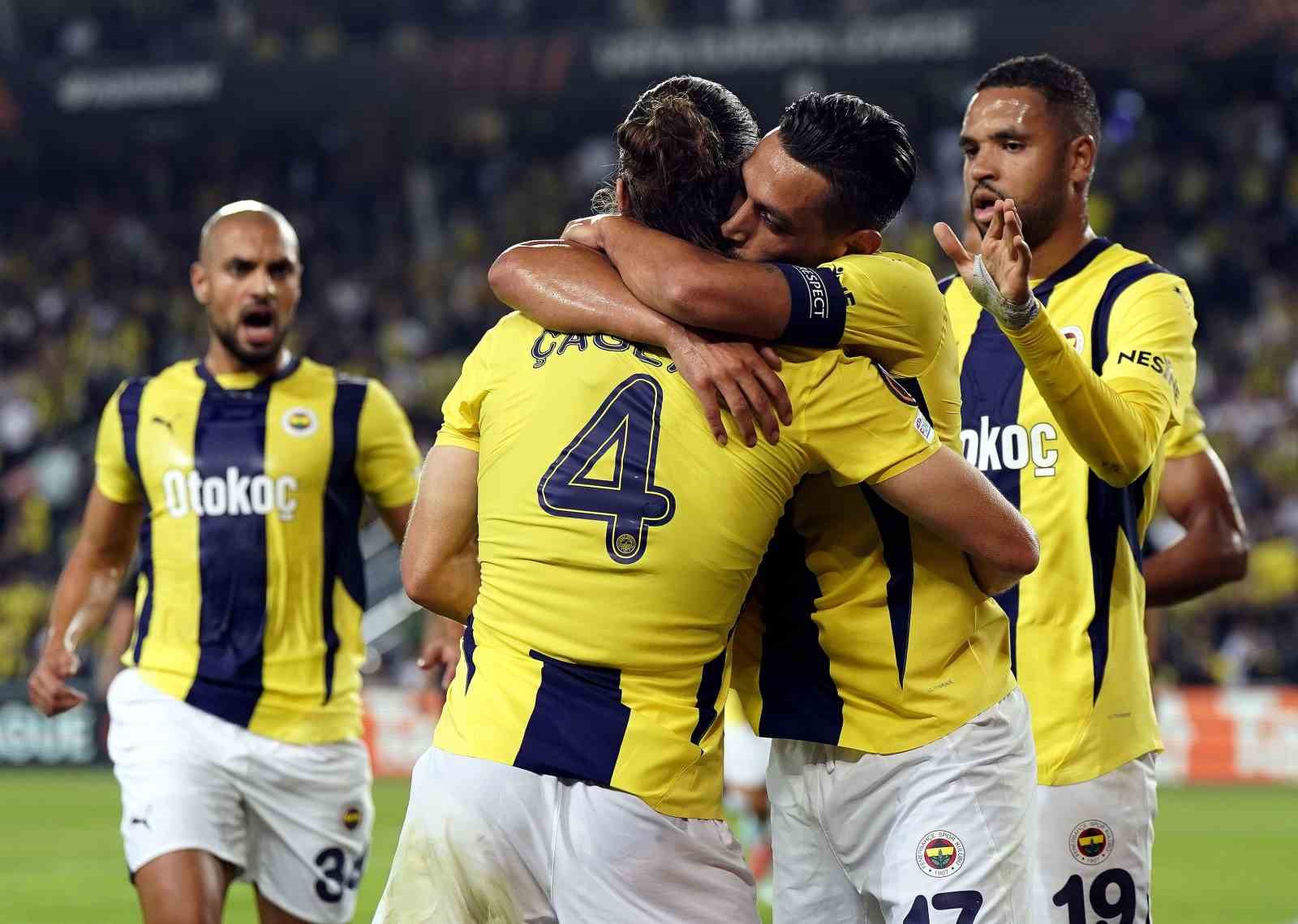 UEFA Avrupa Ligi: Fenerbahçe: 1 - Union Saint-Gilloise 0 (İlk yarı)
