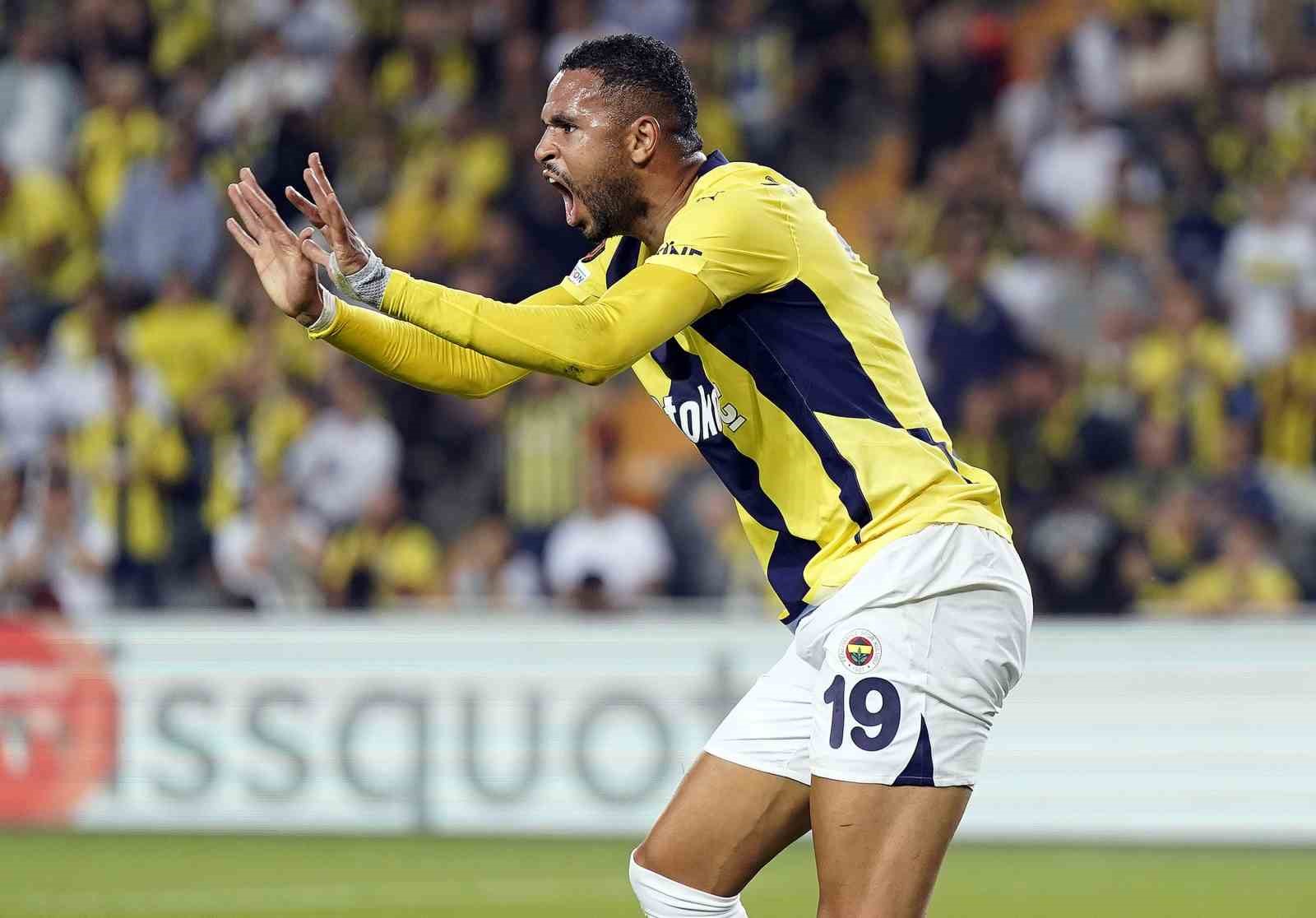 UEFA Avrupa Ligi: Fenerbahçe: 1 - Union Saint-Gilloise 0 (İlk yarı)
