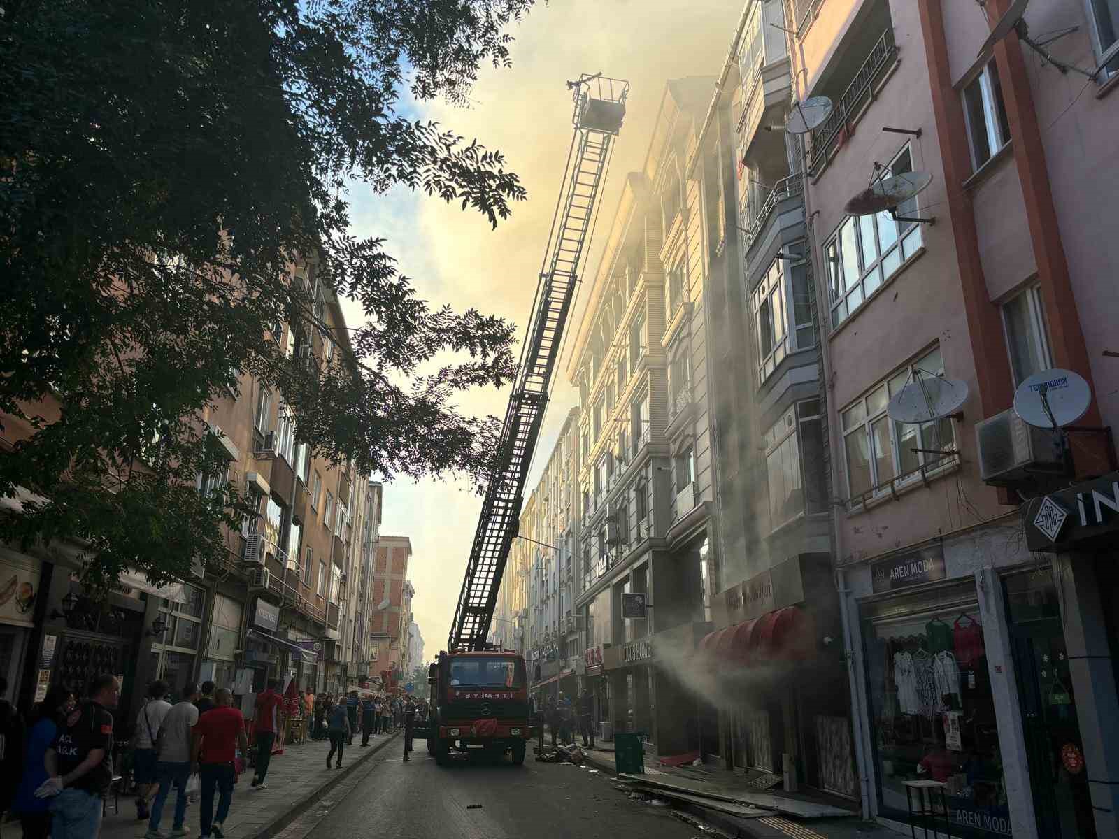 Lüleburgaz’da iş yeri yangını
