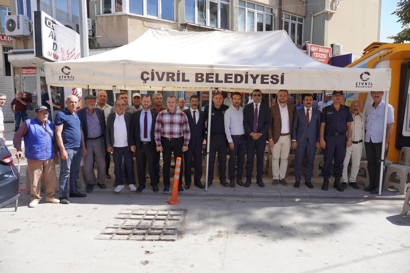 Çivril Emniyeti şehit polisler için lokma hayrı yaptı
