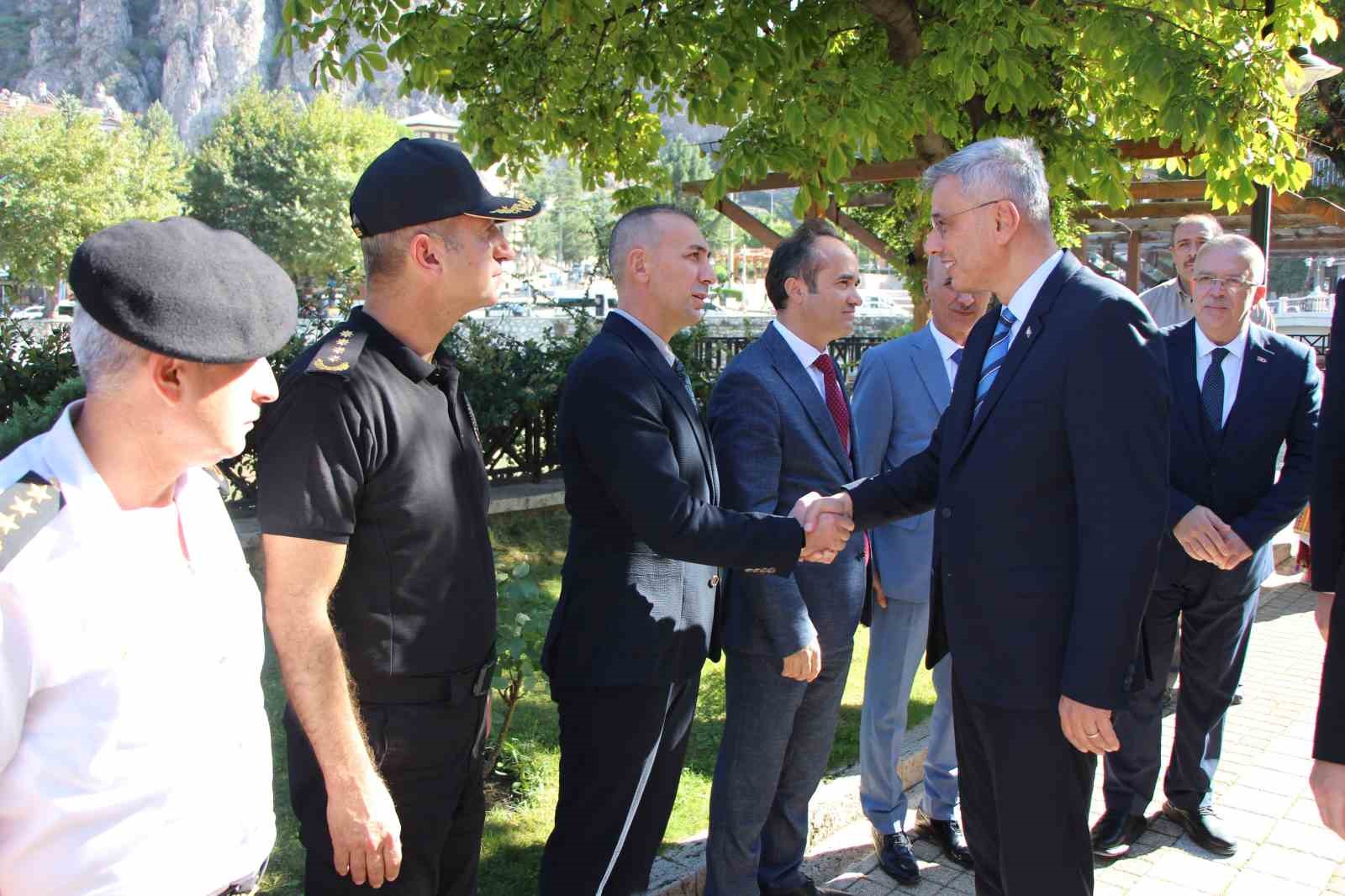 Sağlık Bakanı Memişoğlu: “Suriyelilere hastane iddiaları dezenformasyon”
