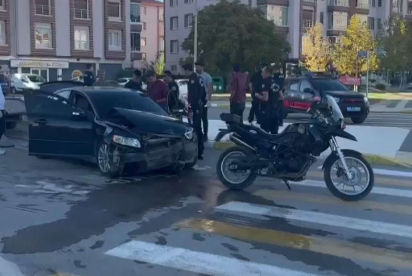 Polisten kaçan sürücü kaza yapınca yakalandı
