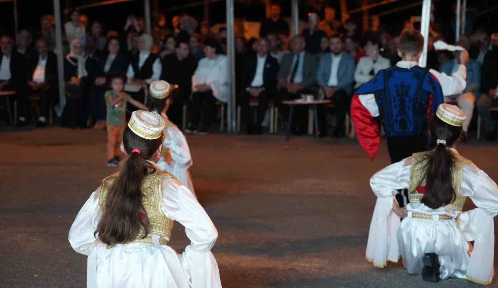 Arnavutköy’de Rumeli ve Balkan rüzgarı
