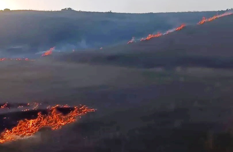 Kütahya’da anız yangını
