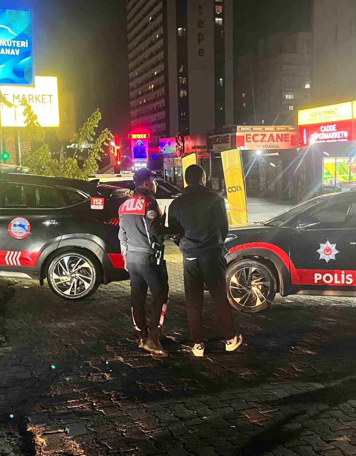 Esenyurt’da asayiş uygulaması yapıldı
