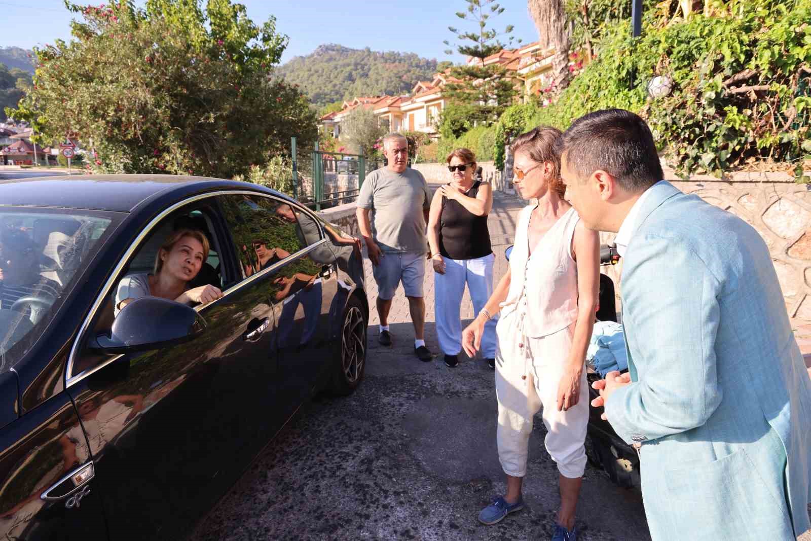 Başkan Ünlü, Camiavlu Mahalle sakinlerinin sorun ve taleplerini dinledi
