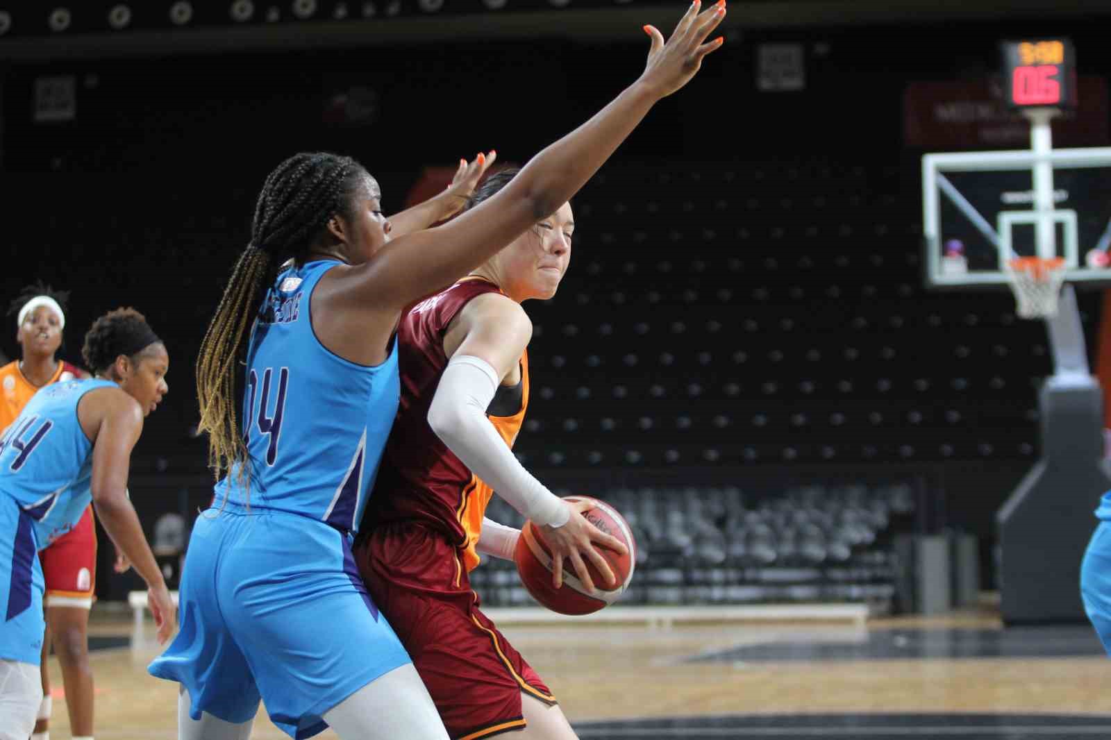 Kadınlar Basketbol Süper Ligi: Tarsus Spor: 57 - Galatasaray: 77
