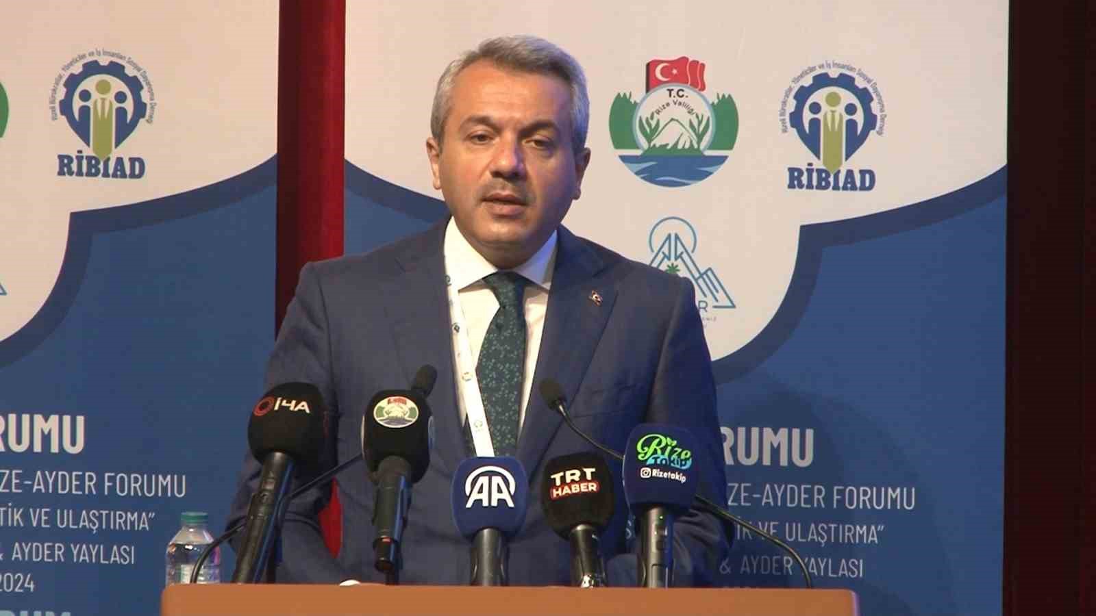 Rize’de Uluslararası Karadeniz Rize-Ayder Forumu düzenlendi
