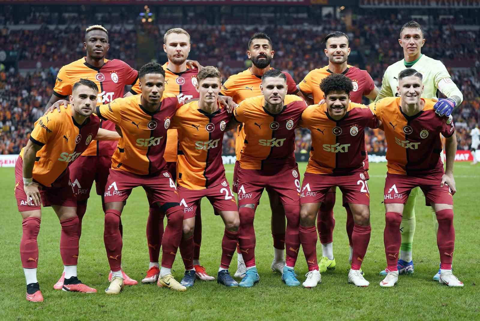 Trendyol Süper Lig: Galatasaray: 0 - Kasımpaşa: 0 (Maç devam ediyor)
