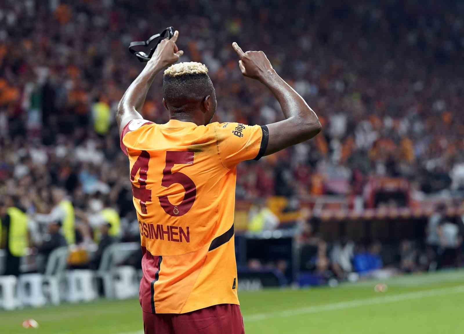 Trendyol Süper Lig: Galatasaray: 3 - Kasımpaşa: 1 (İlk yarı)
