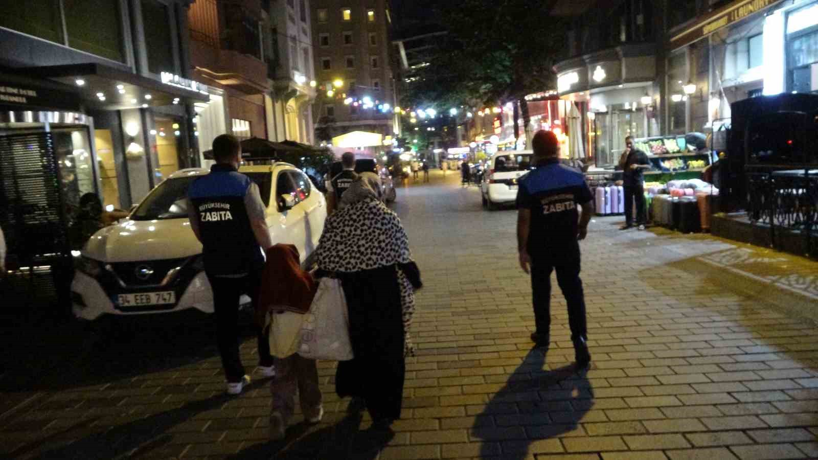 Taksim’de dilenci operasyonu
