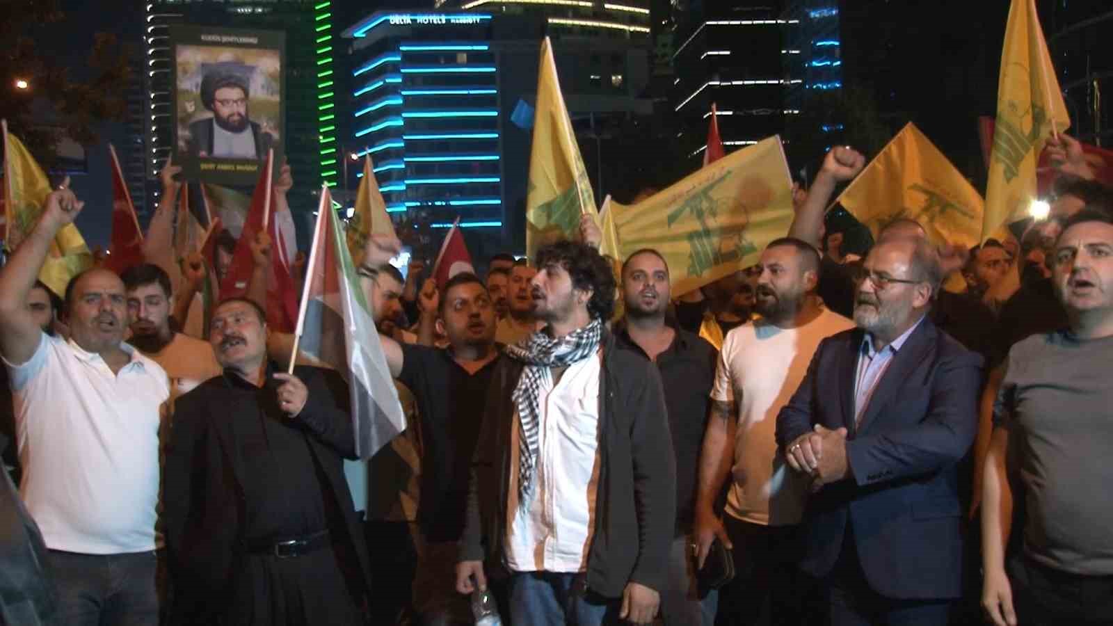 İsrail Başkonsolosluğu önünde Hizbullah lideri Hasan Nasrallah’ın öldürülmesi protesto edildi
