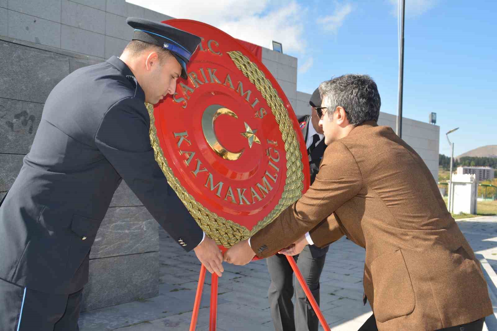 Sarıkamış’ın düşman işgalinden kurtuluşunun 104. yıl dönümü kutlandı
