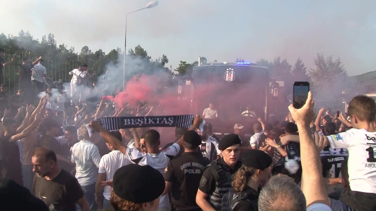 Beşiktaş, Kayseri’ye coşkuyla uğurlandı
