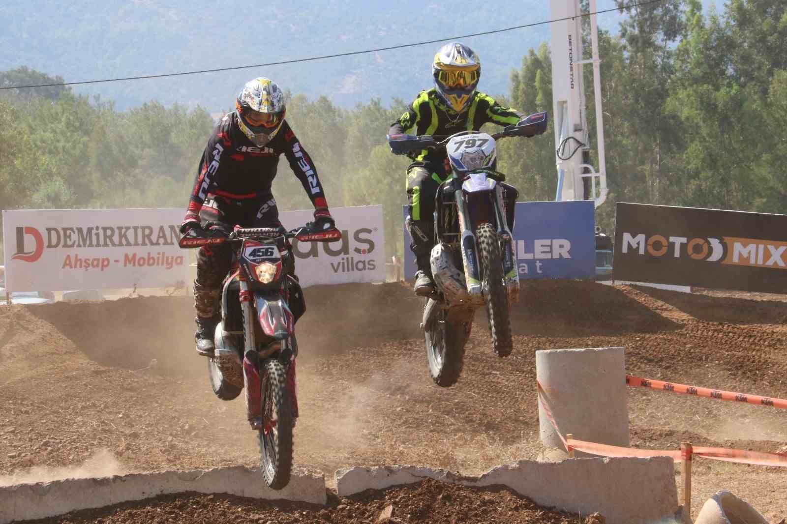 Fethiye’de Süper Enduro Şampiyonası Heyecanı
