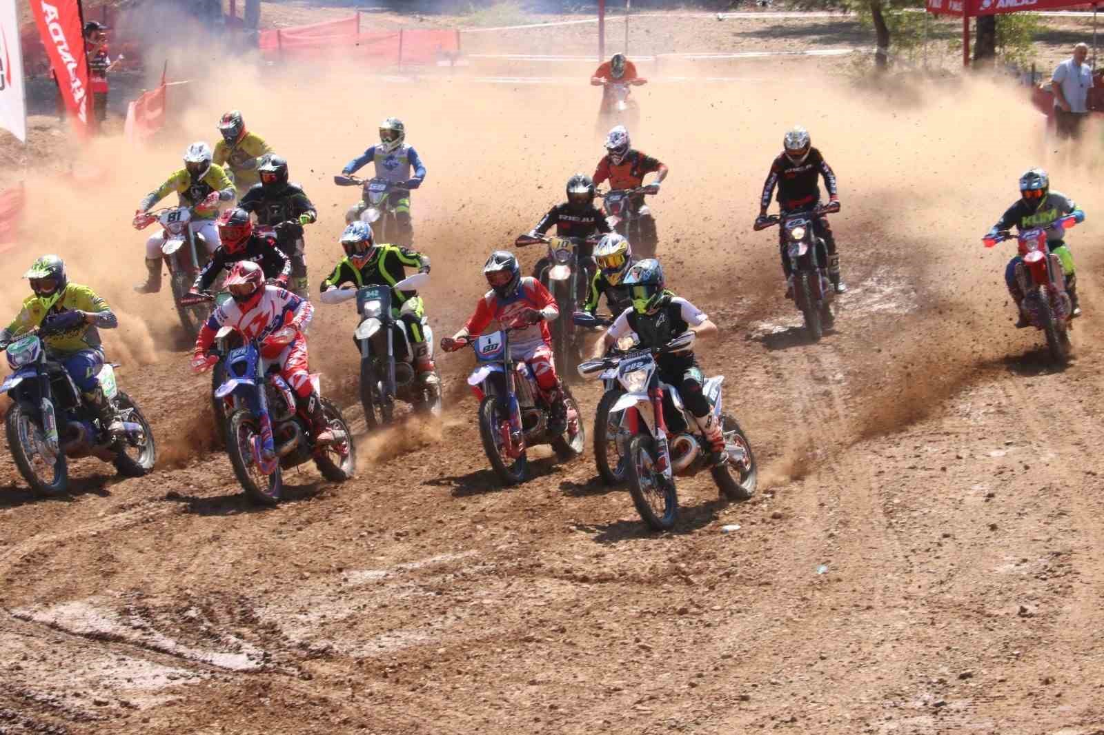 Fethiye’de Süper Enduro Şampiyonası Heyecanı
